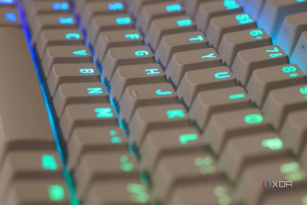 Alienware-Pro-Keyboard-11