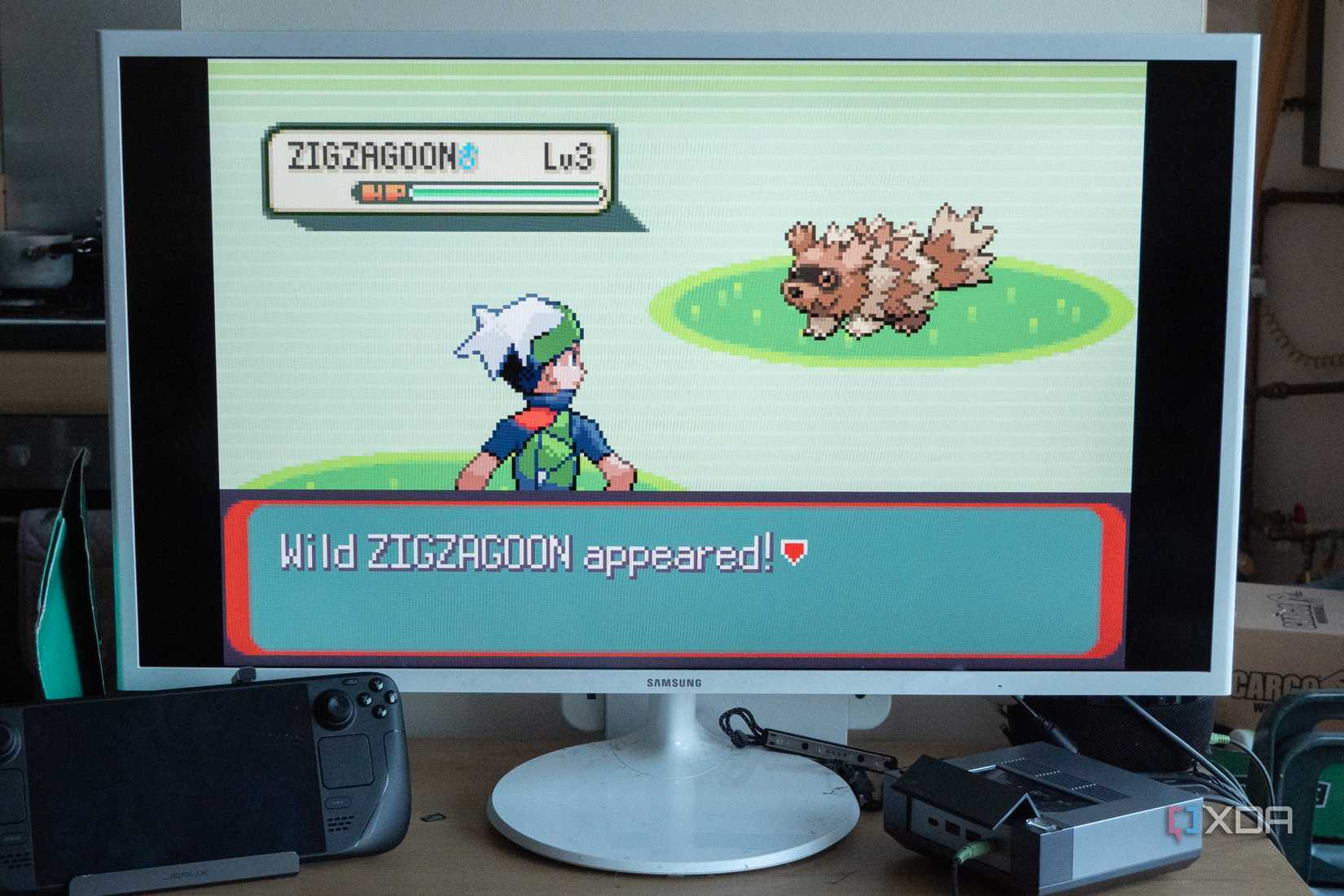 Б/у офисный ПК за 50 долларов заменит любую ретро-консоль Запуск игры Pokemon Emerald на эмуляторе Batocera