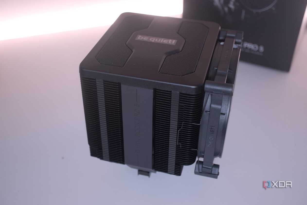 be quiet! Dark Rock Pro 5 at an angle