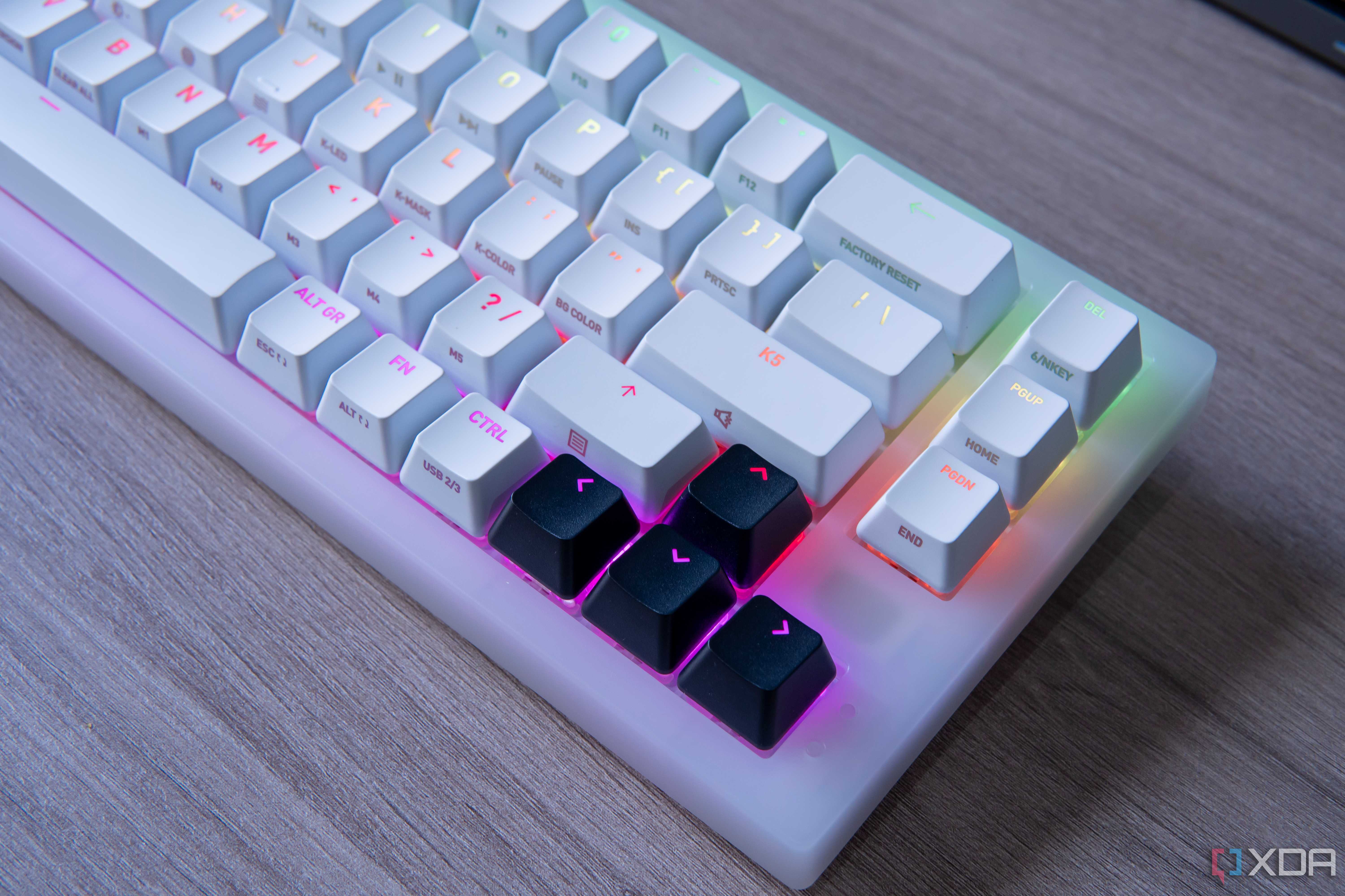 Close-up of the arrow keys with black keycaps on the Cherry Xtrfy K5V2
