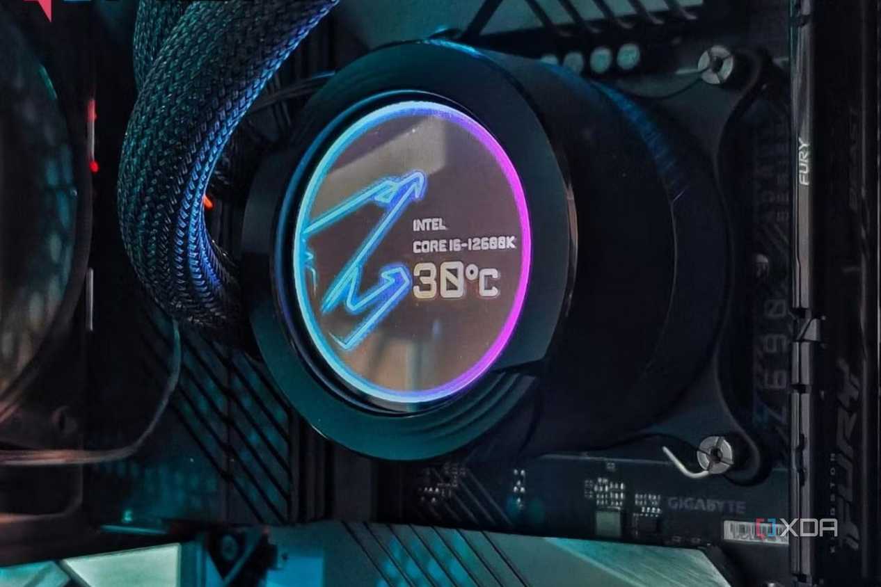 An image showing a Gigabyte CPU cooler displaying CPU temperature.
