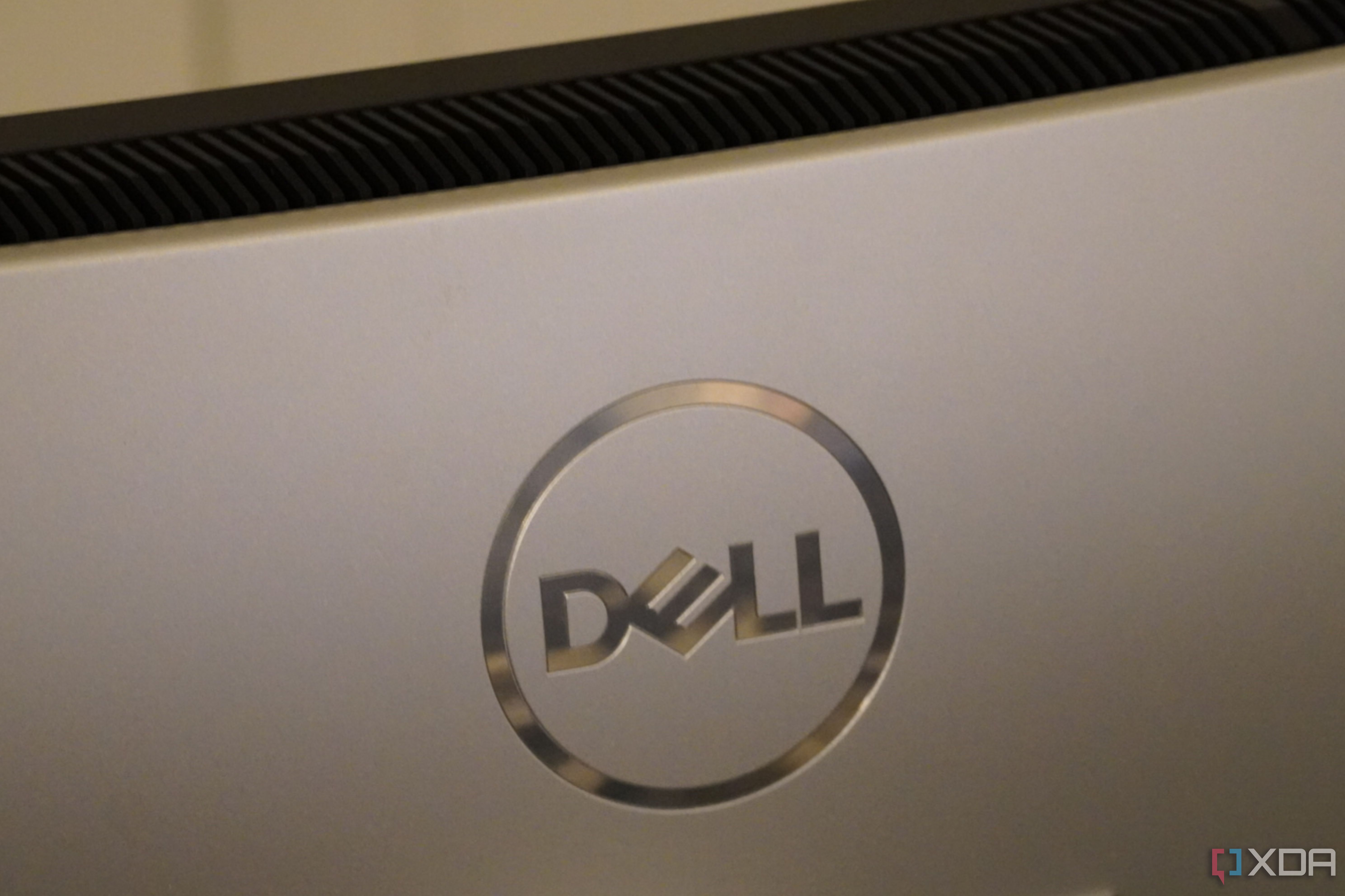 Dell UltraSharp 34 Curved Thunderbolt Hub Monitor review: It's an ...