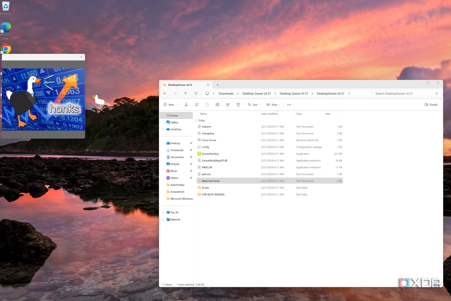 Windows 11 desktop with the goose dragging a meme