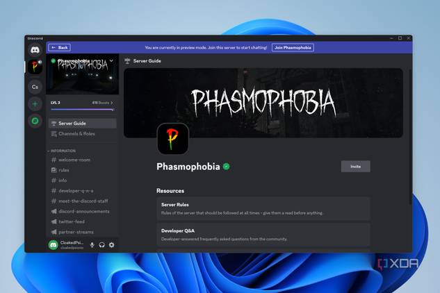 A screenshot of the Phasmophobia server running on Discord