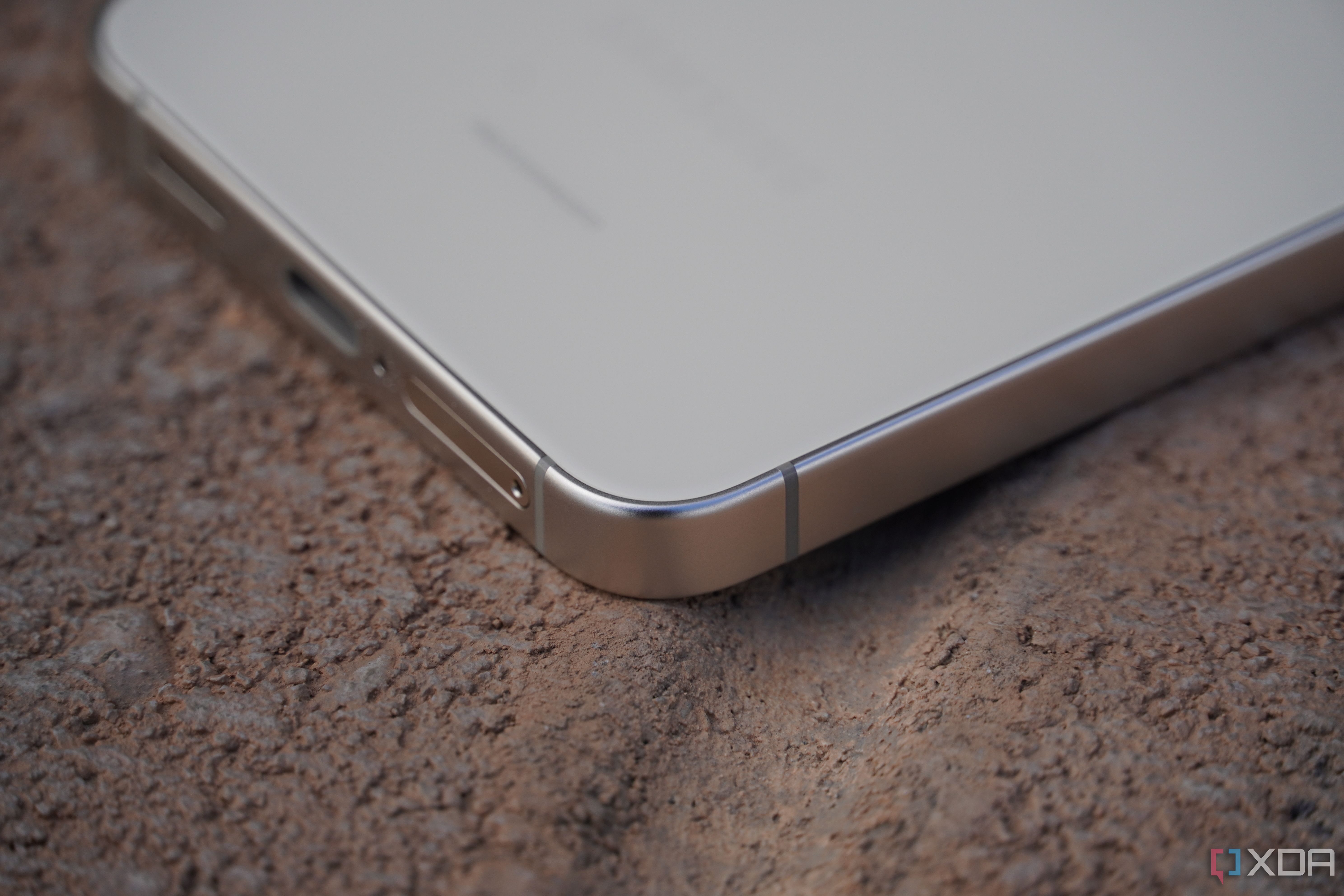The bottom corner and side rails on a Galaxy S24.