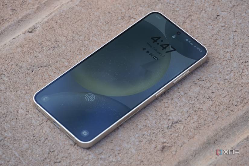 The Lock Screen on a Samsung Galaxy S24.
