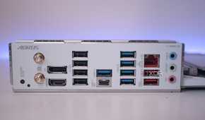 Gigabyte B650 Aorus Elite AX Ice rear I/O
