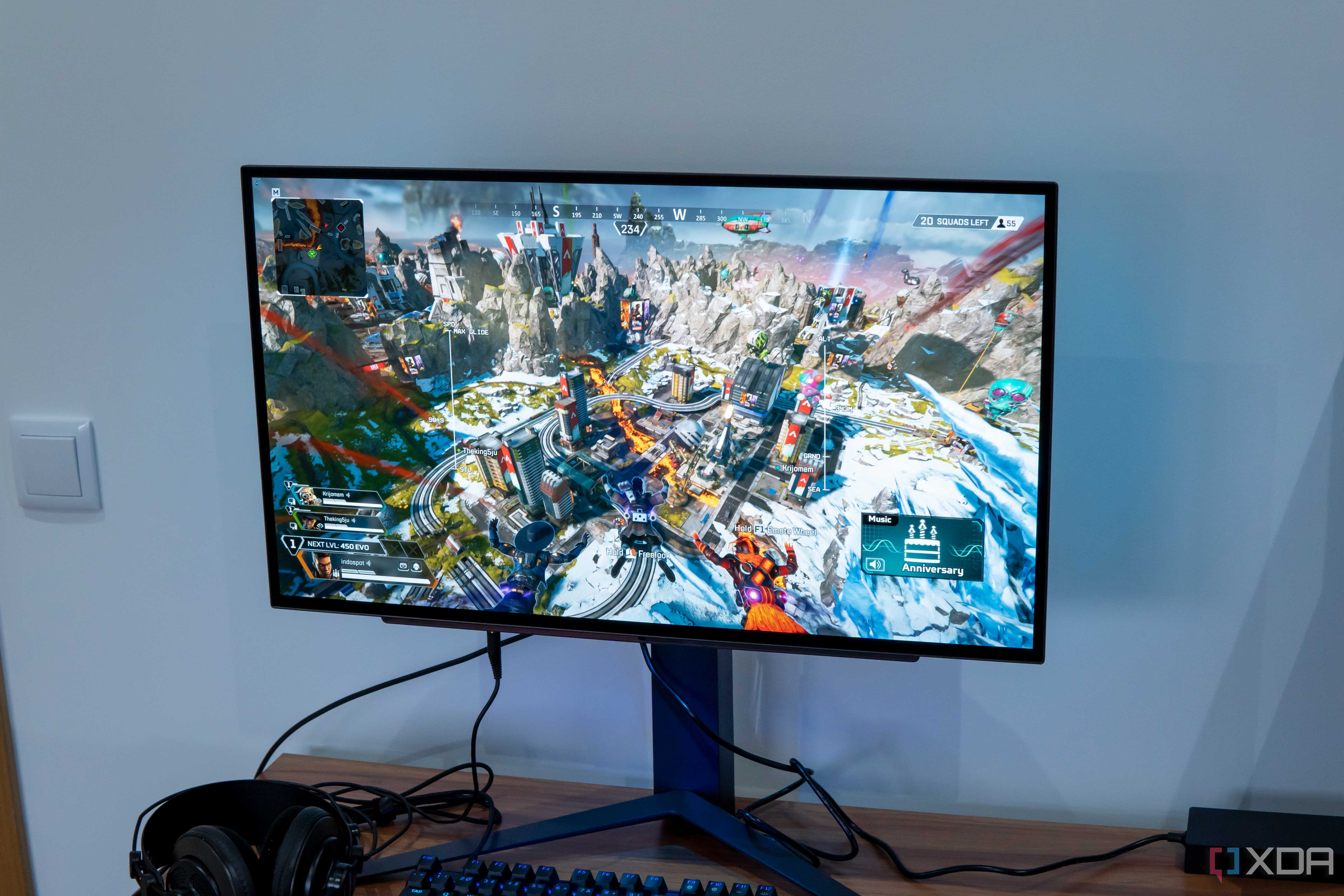 LG UltraGear 27GR95QE-22