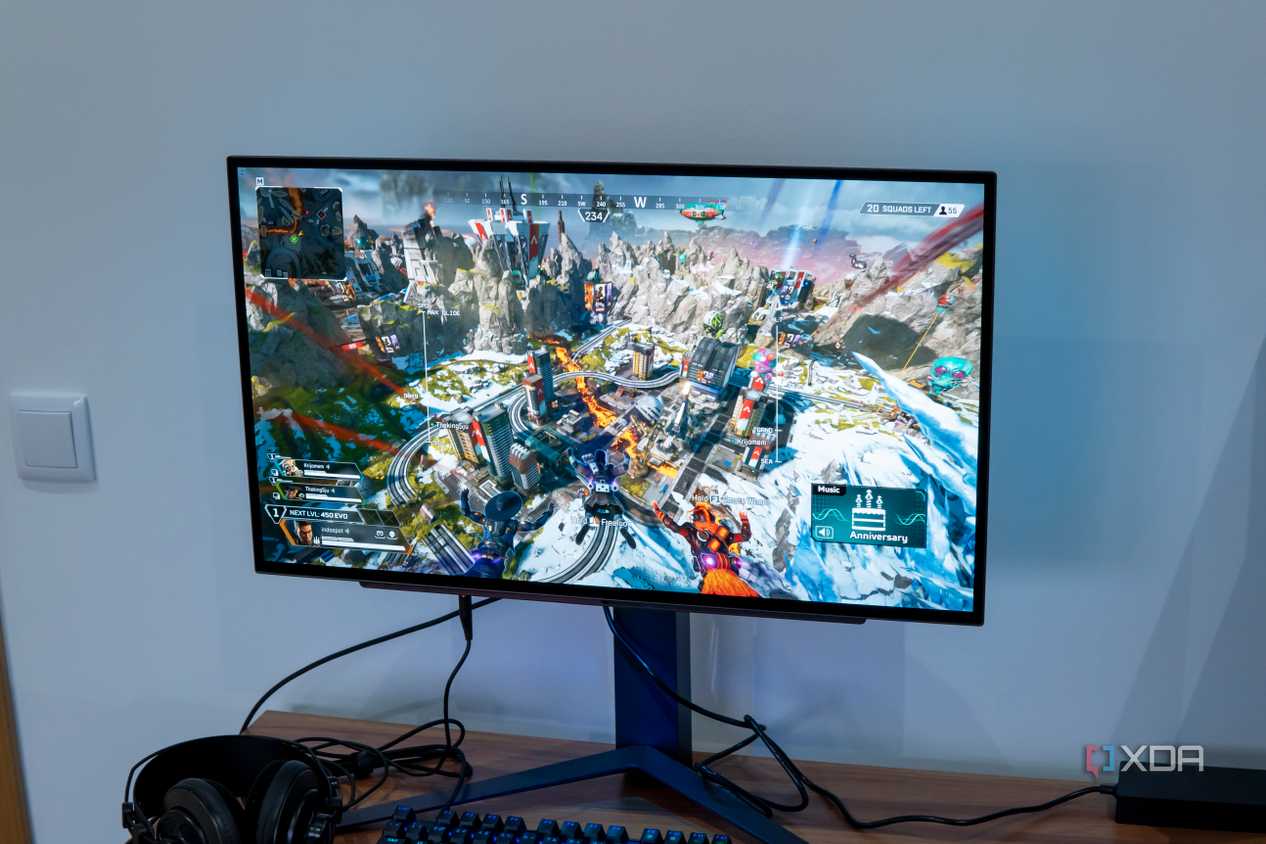 LG UltraGear 27GR95QE-22