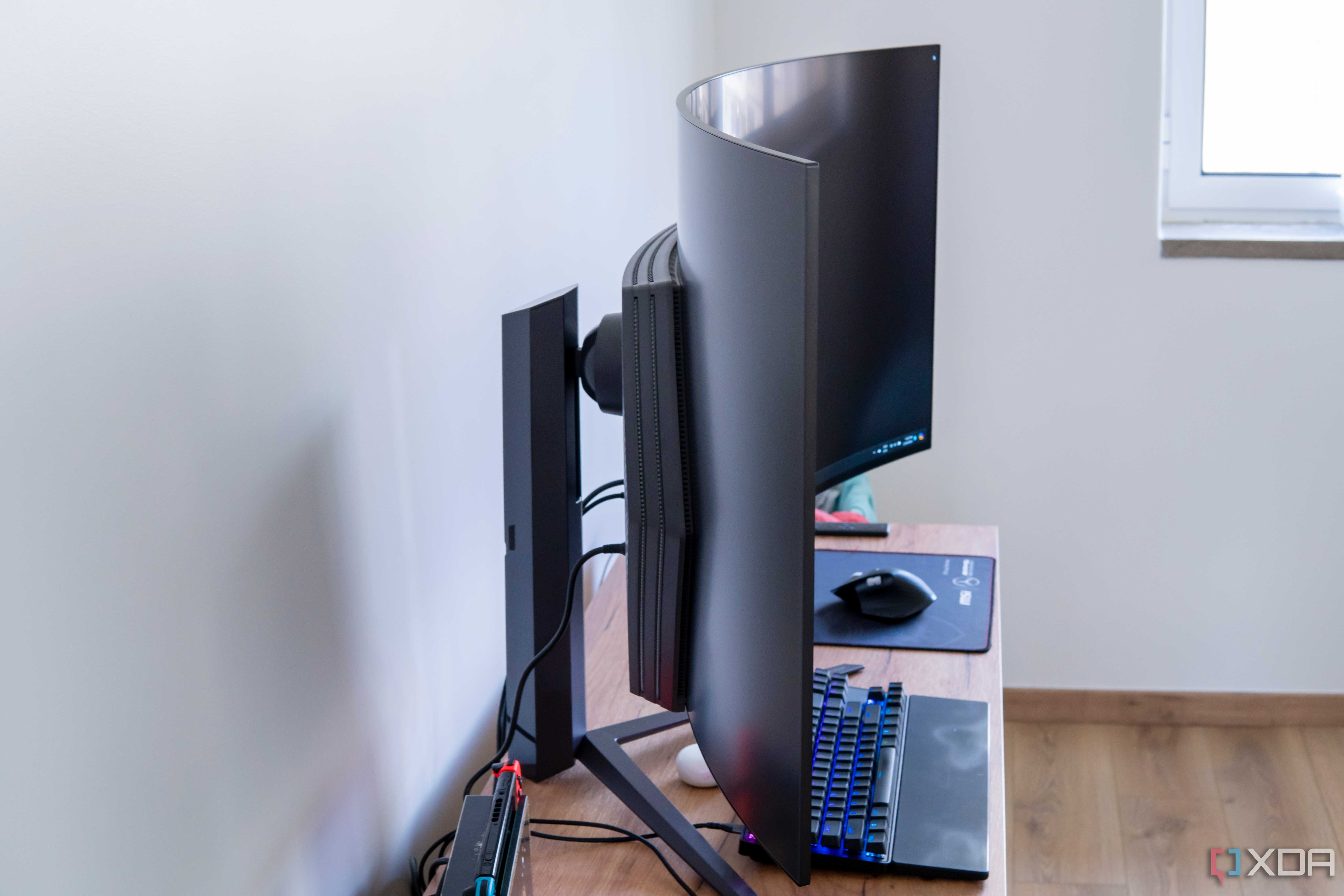 Side view of the LG Ultragear 45GR95QE in a brightly lit room with RGB off