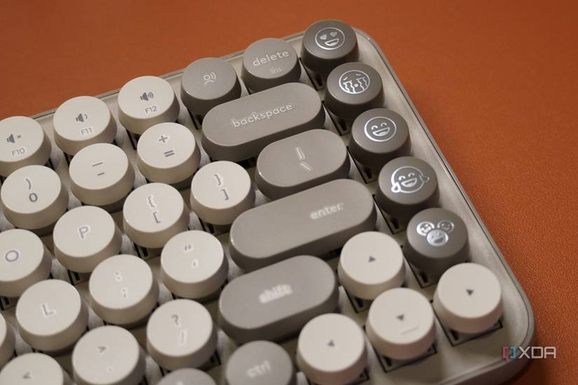 Logitech Pop Keys review: A modern typewriter with old-fashioned problems