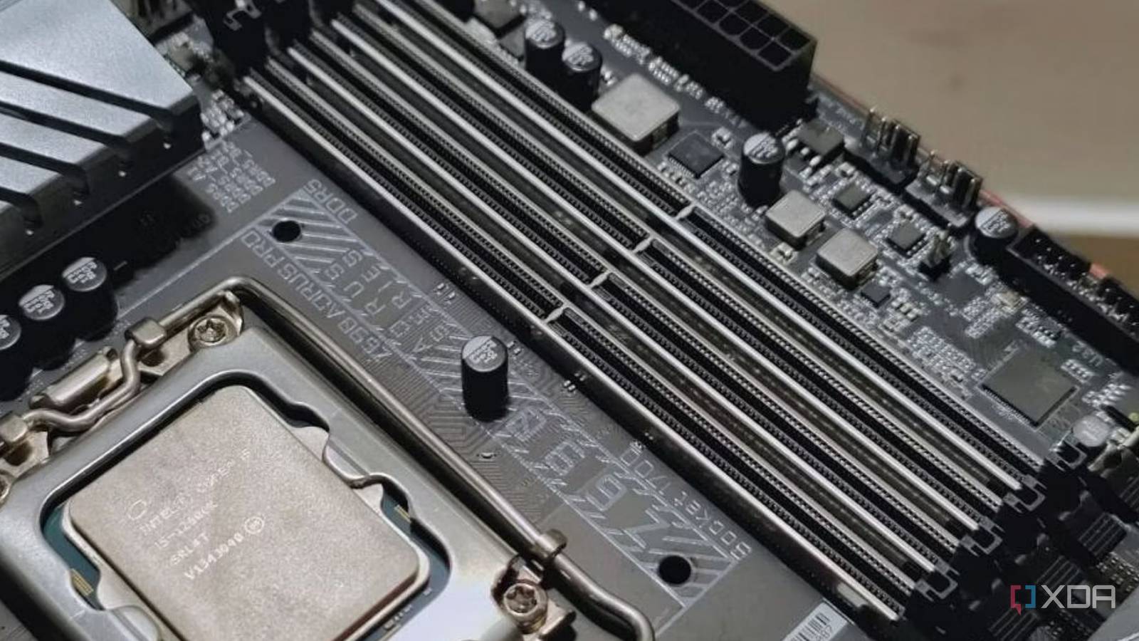What motherboards support DDR5 memory? Understanding motherboard & RAM ...