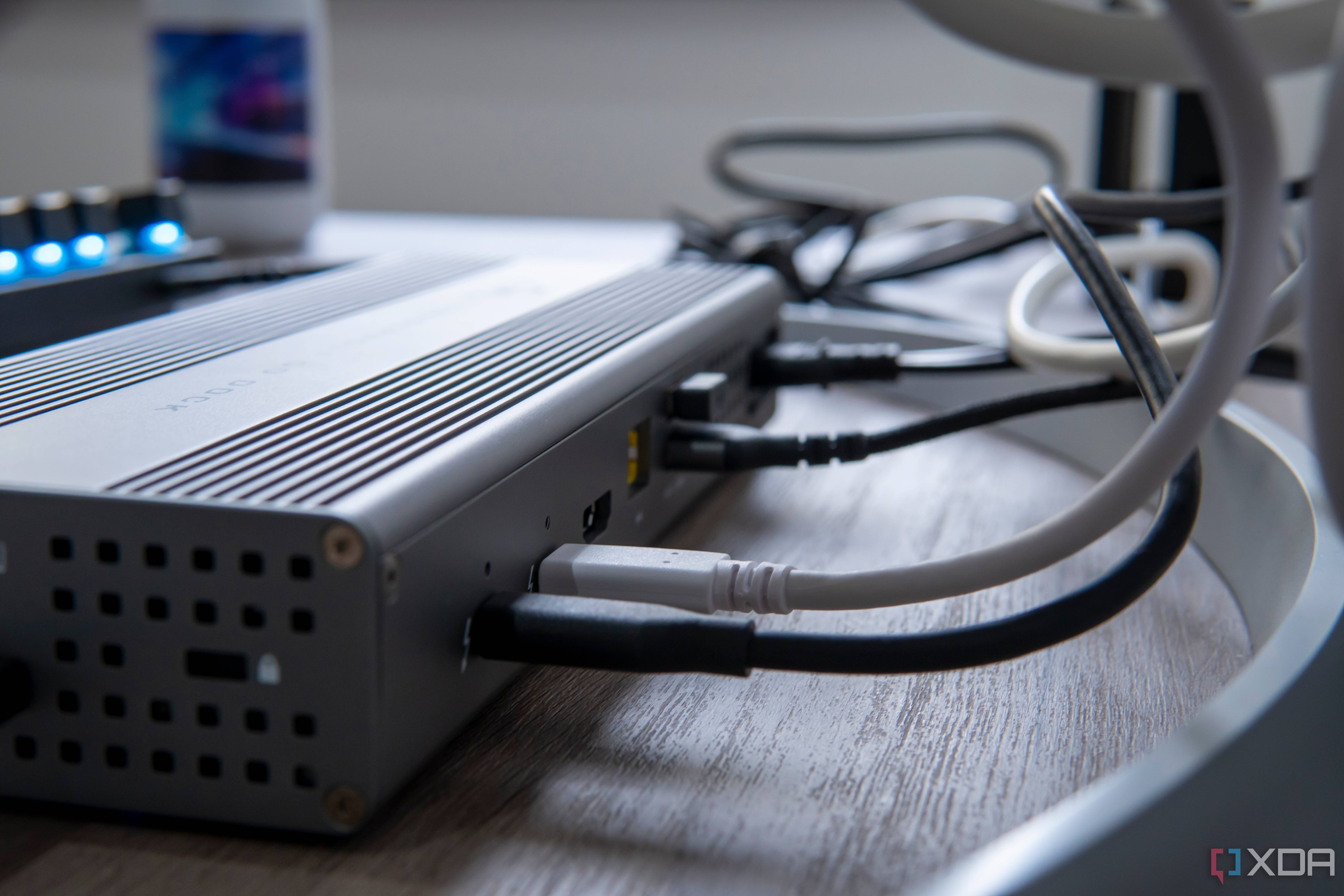 OWC Thunderbolt Go Dock rear ports