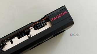 An image showing the power connector of the Radeon RX RX 7600 Pulse OC GPU.