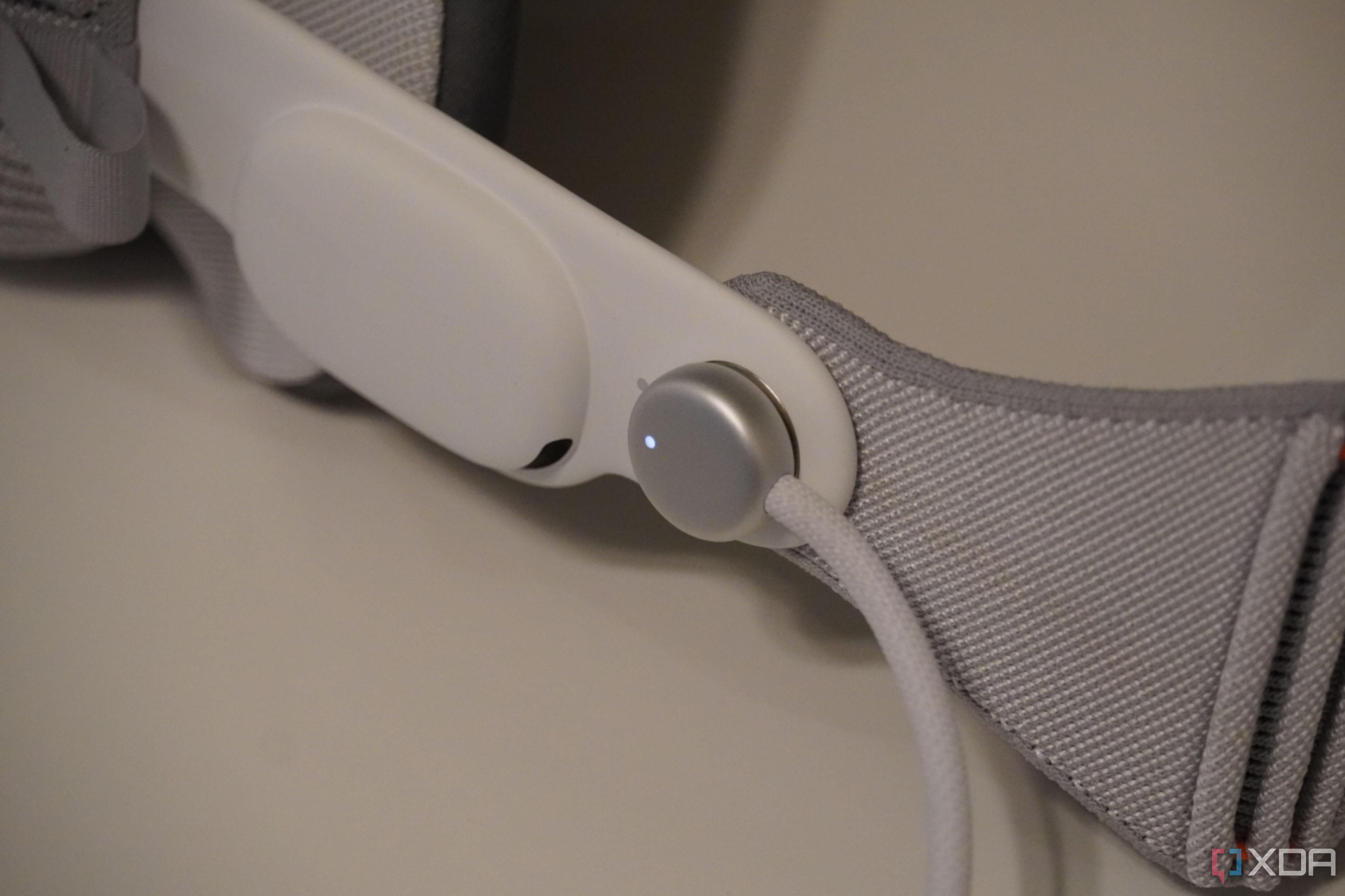 The battery connector on Apple Vision Pro.