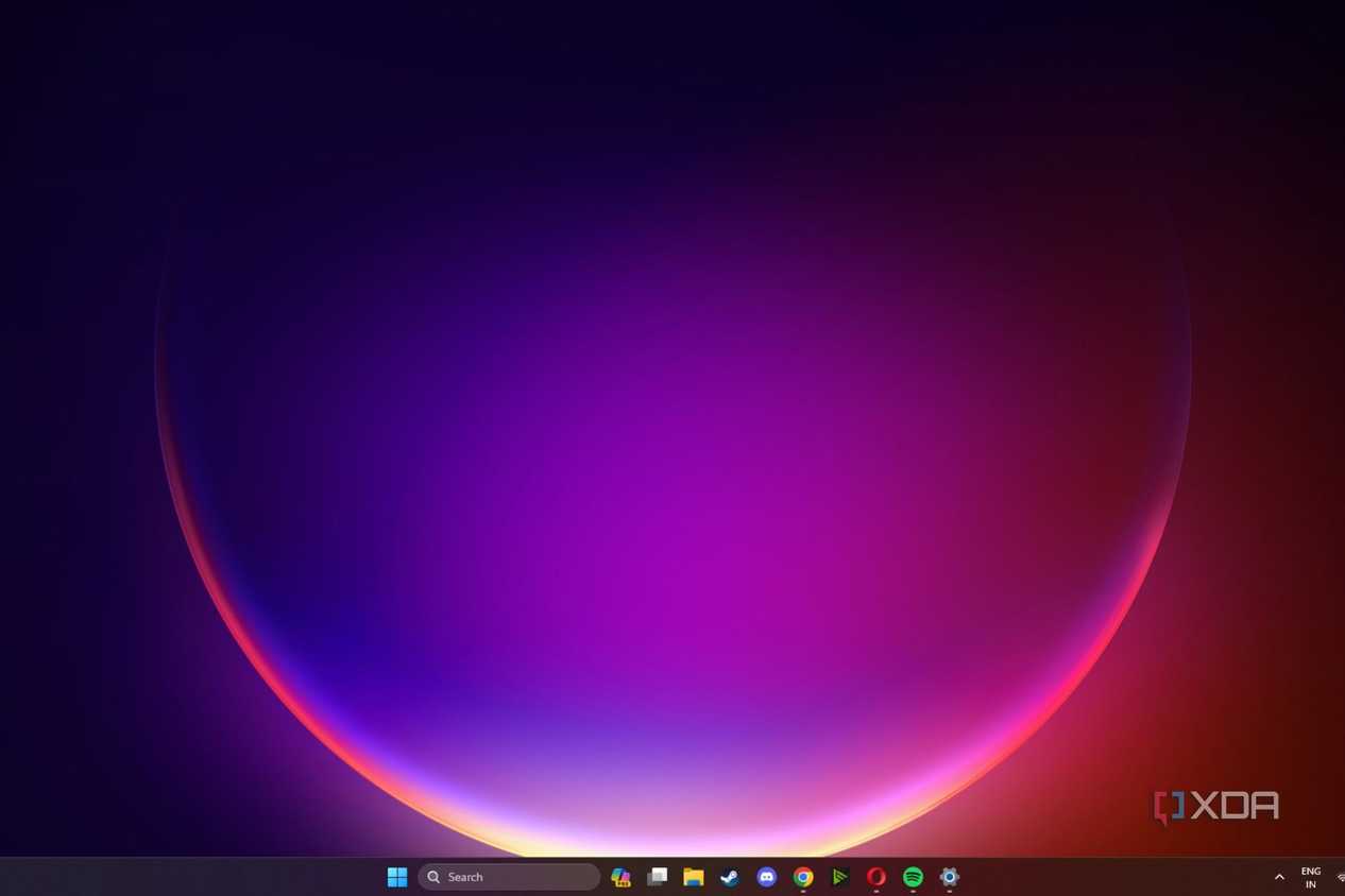 A screenshot showing the Windows 11 Glow wallpaper.
