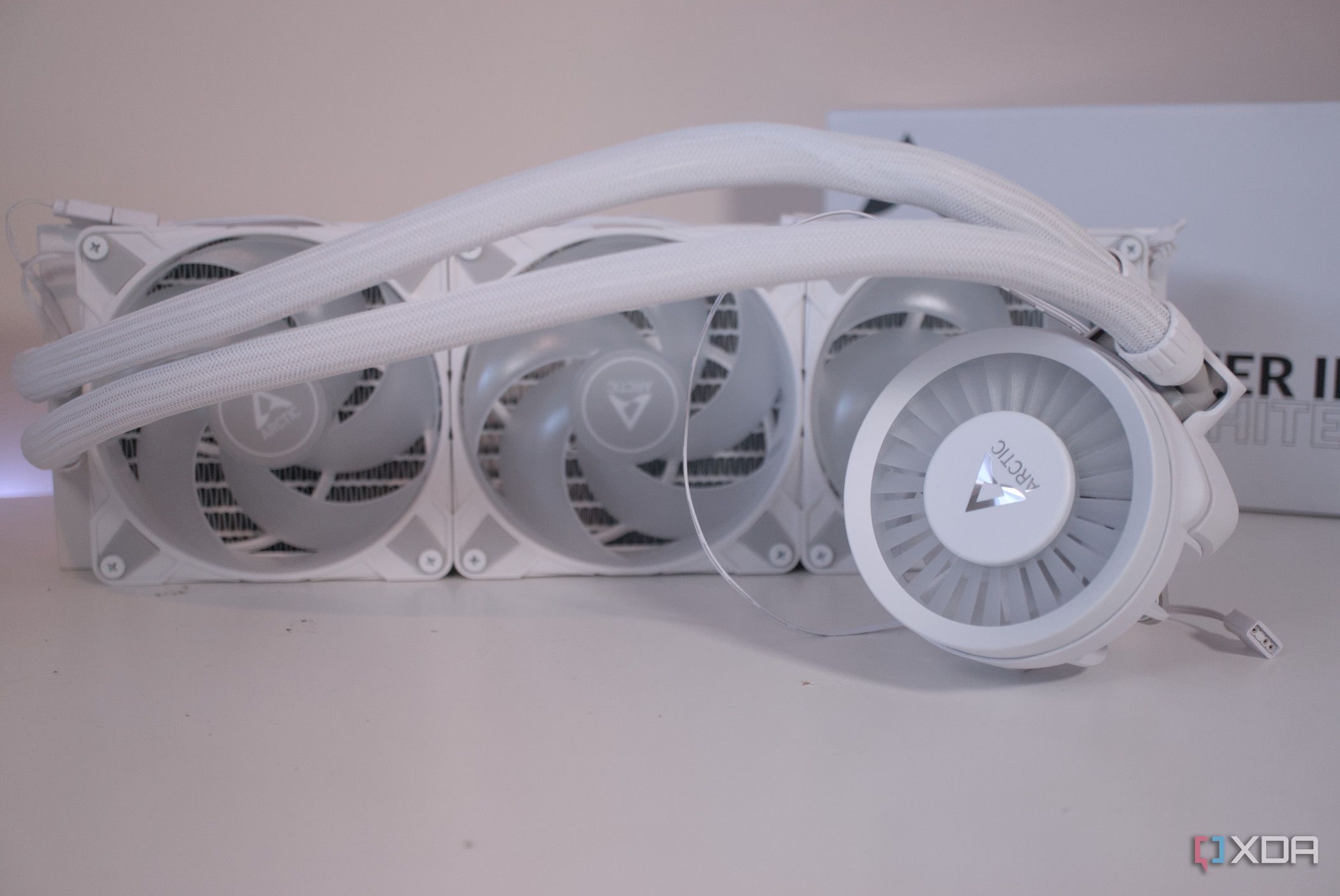 Front view of the Arctic Liquid Freezer III 360 A-RGB