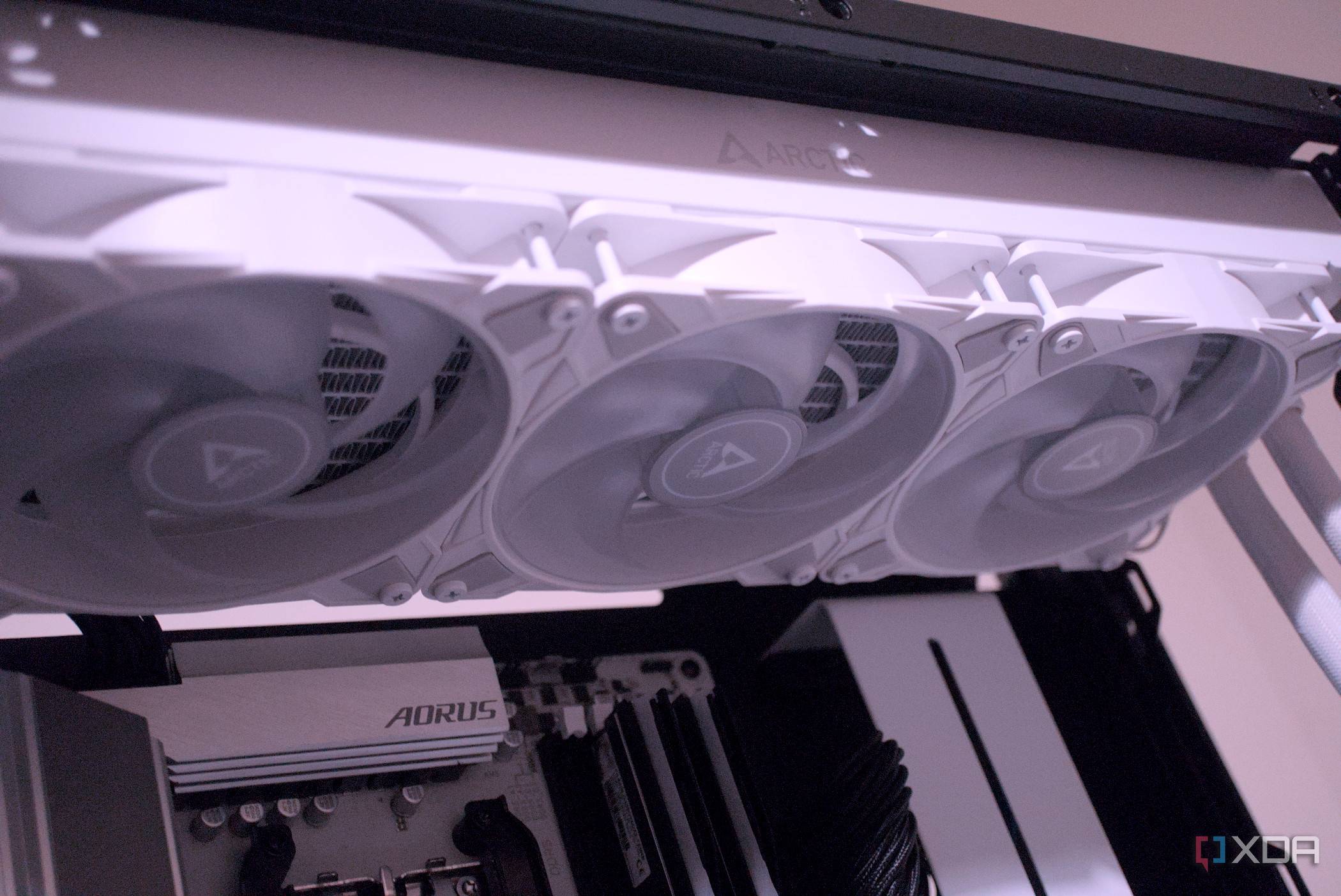 Arctic Liquid Freezer III 360 A-RGB installed
