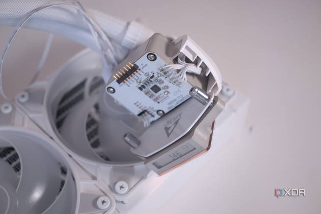 Arctic Liquid Freezer III 360 A-RGB PCB