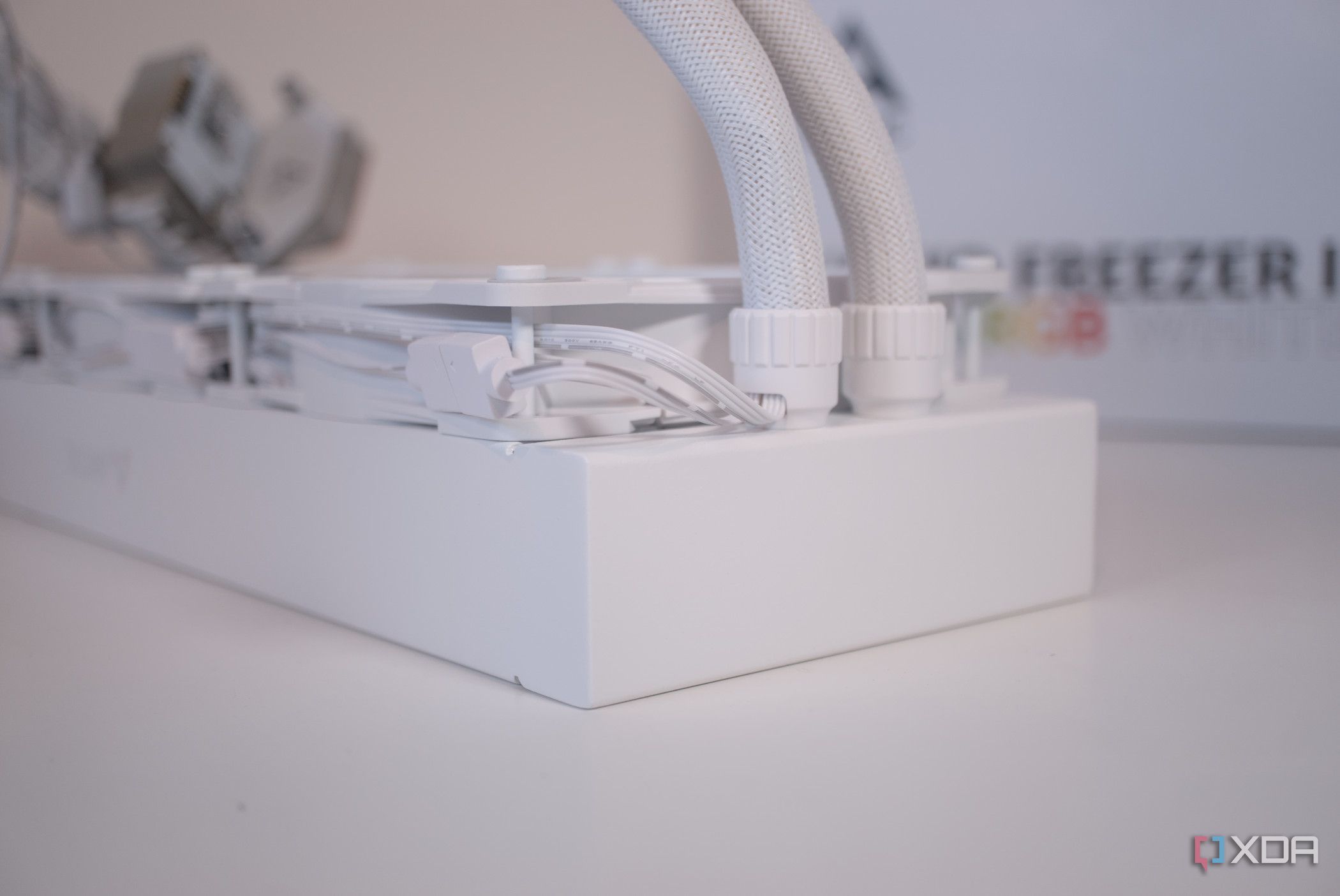 Arctic Liquid Freezer III 360 A-RGB radiator thickness
