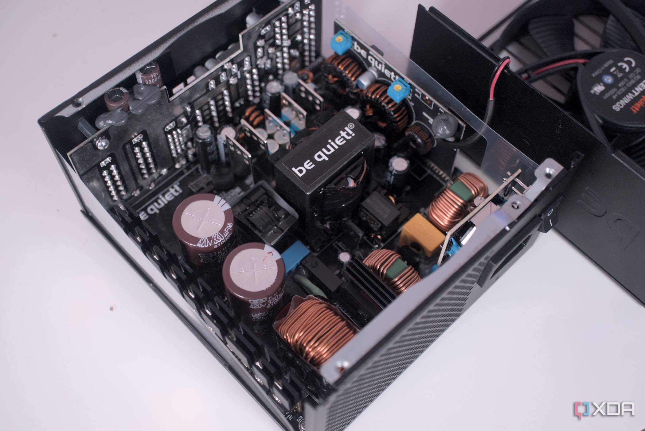 be quiet! Pure Power 12 M 850W internals