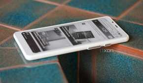 boox palma screen, side view