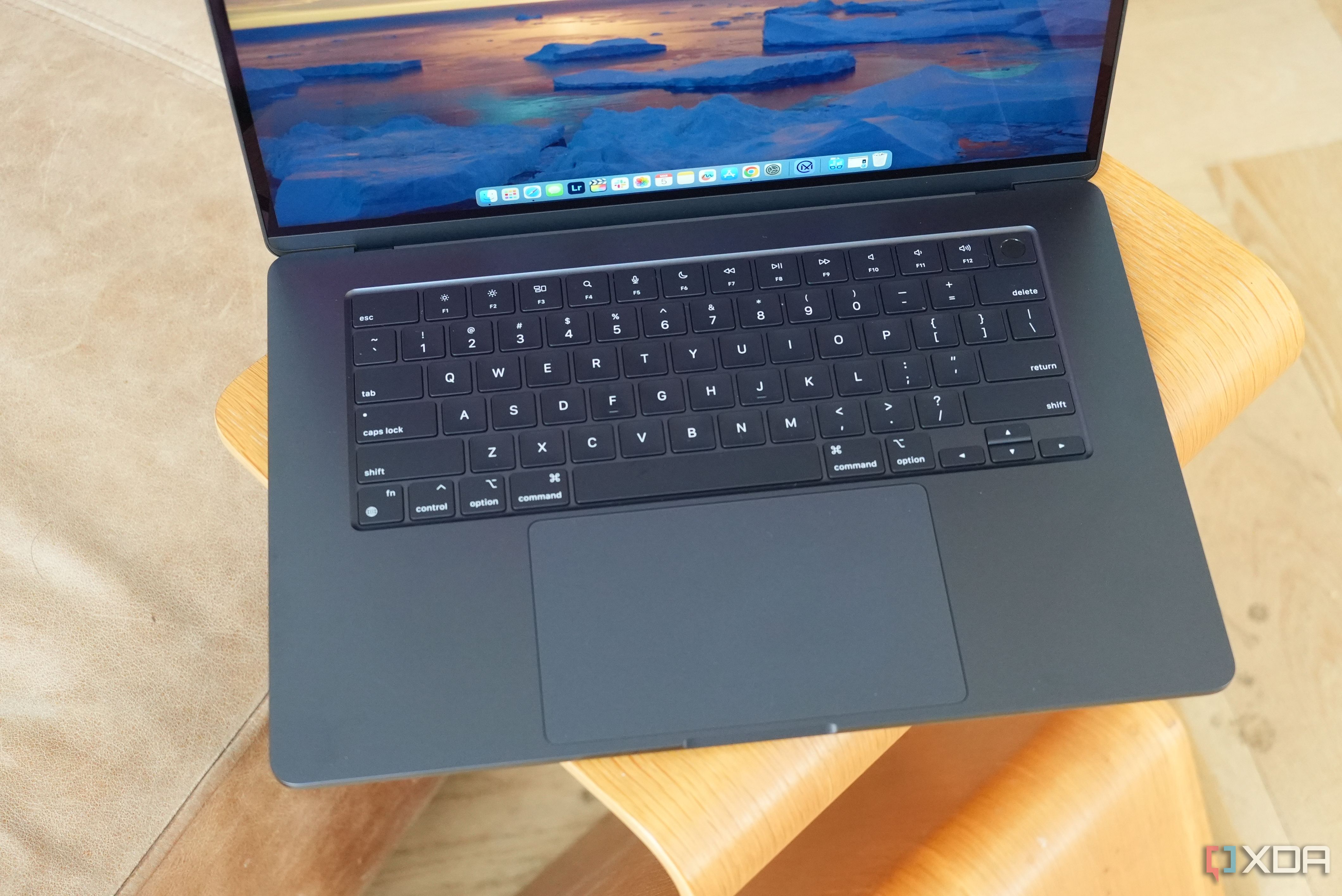 最上位3K！2024年 Office MacBook Pro 15 Win11 最上位3K！2024年Office MacBook Pro 15 Win11