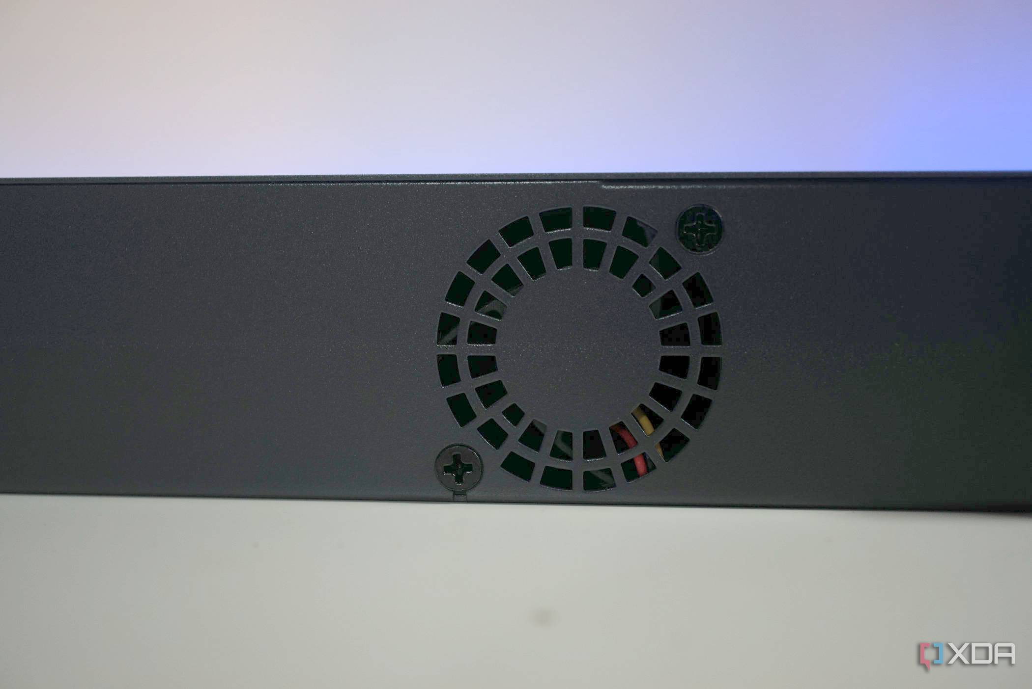 EnGenius ECS112FP