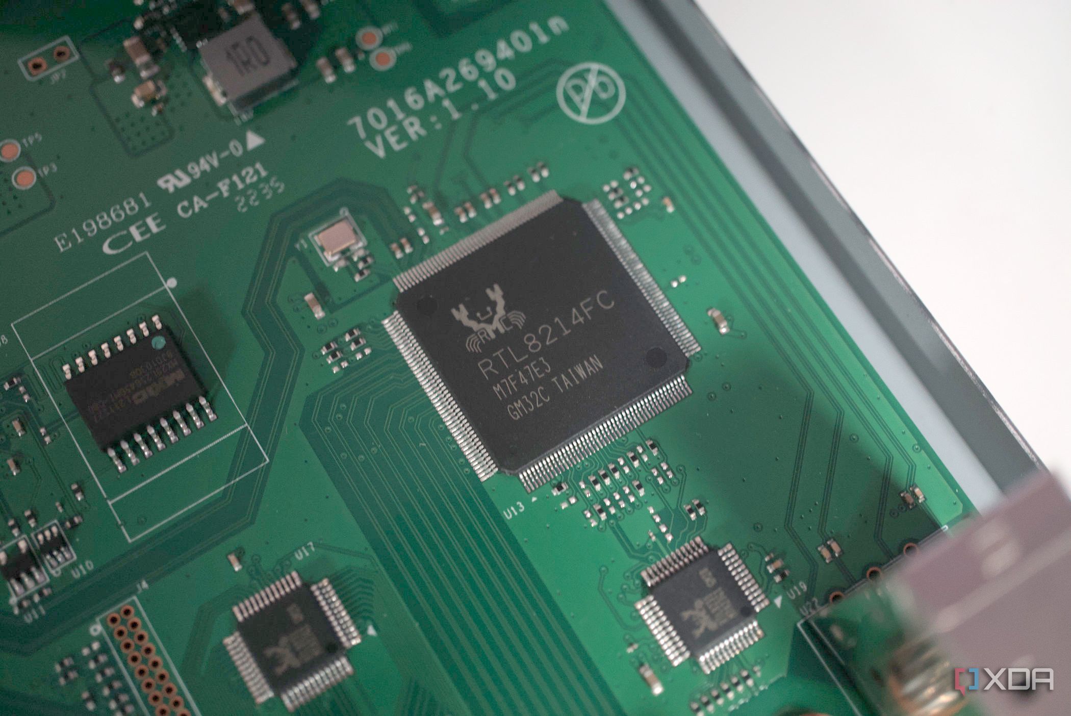 Inside the EnGenius ECS112FP