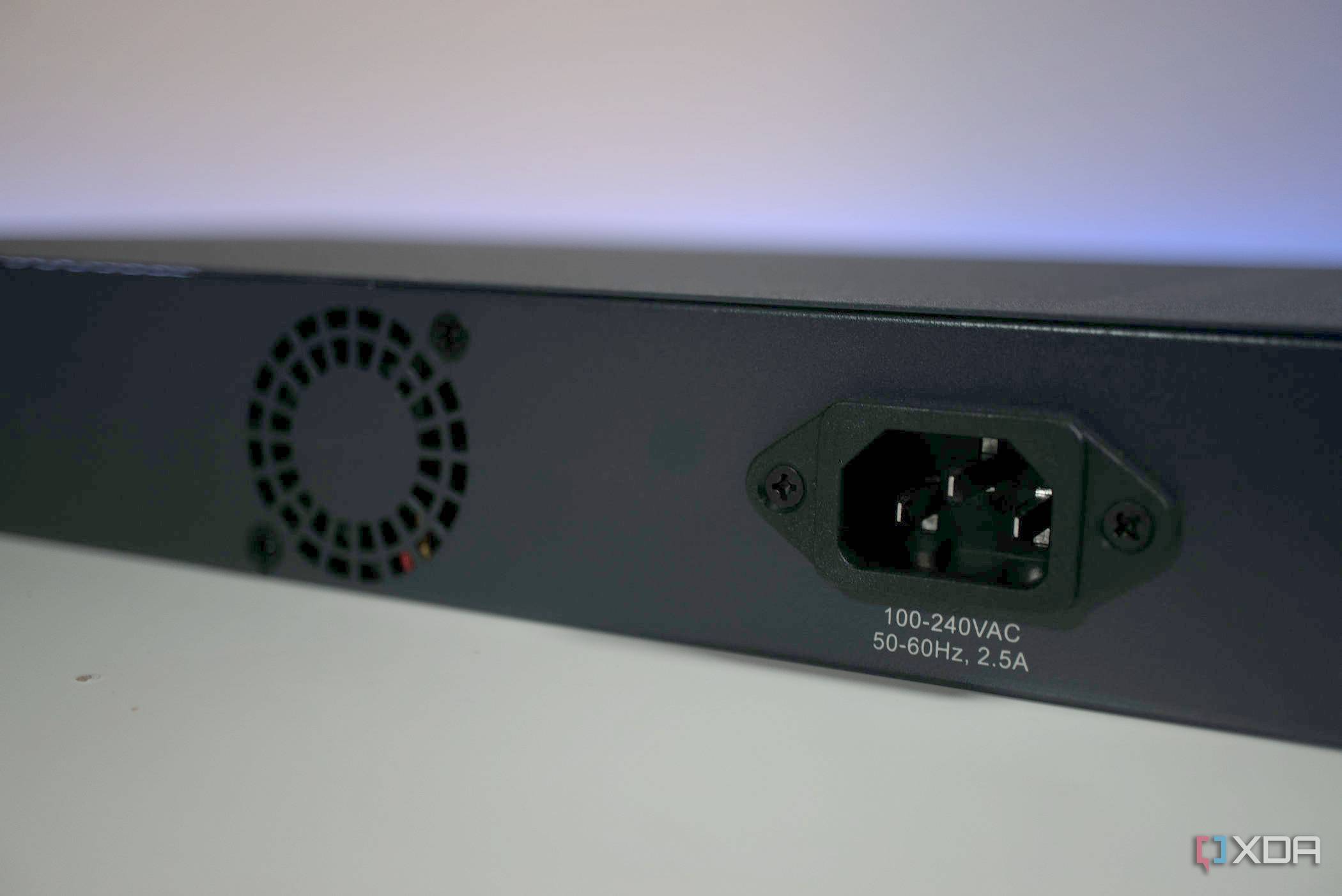 EnGenius ECS112FP