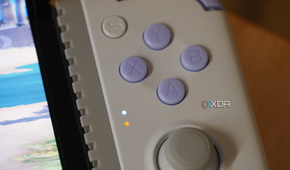 The charging light on the GameSir X2s.