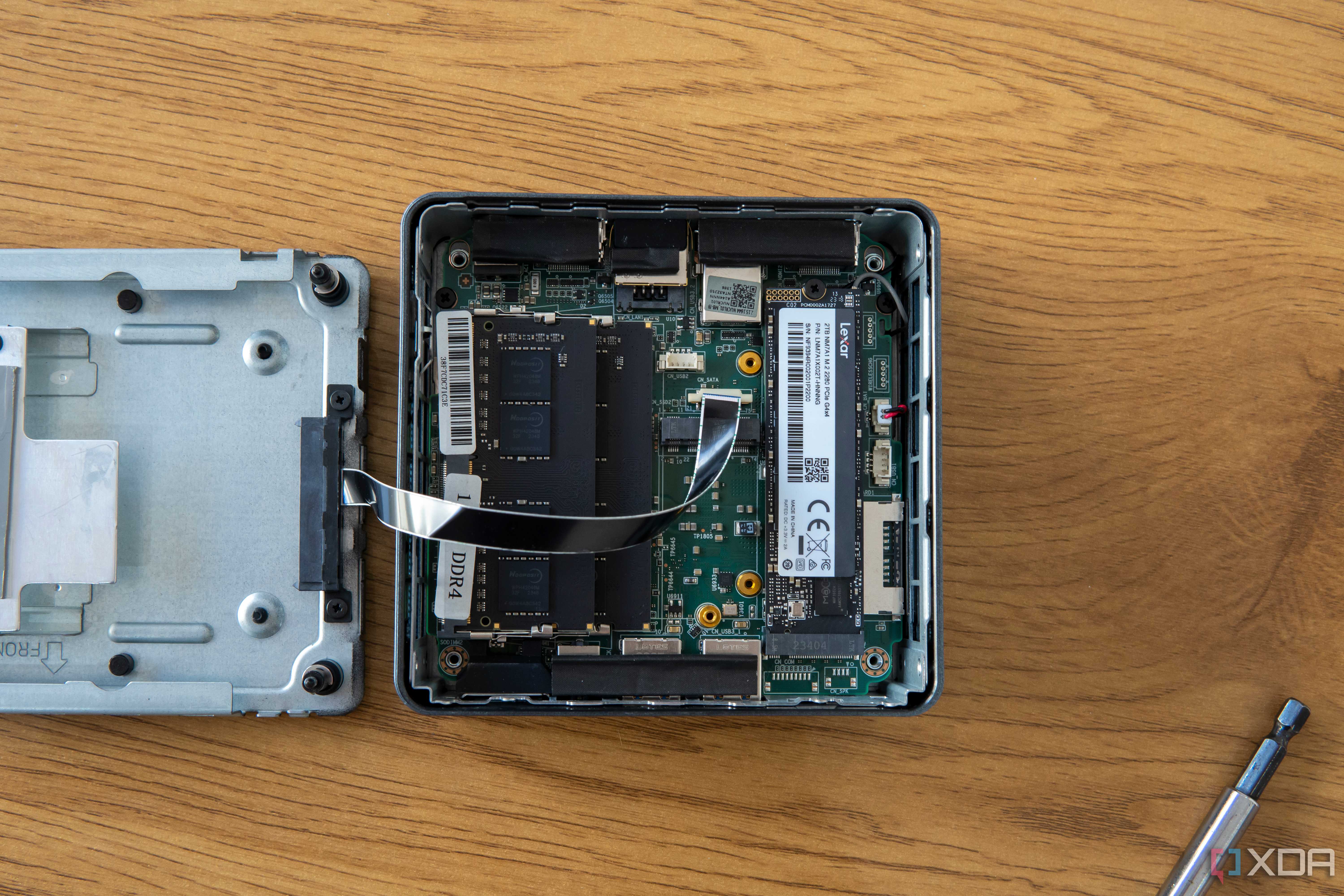 Overhead view of the inside of the Geekom Mini IT13 shwing RAM and SSD slots