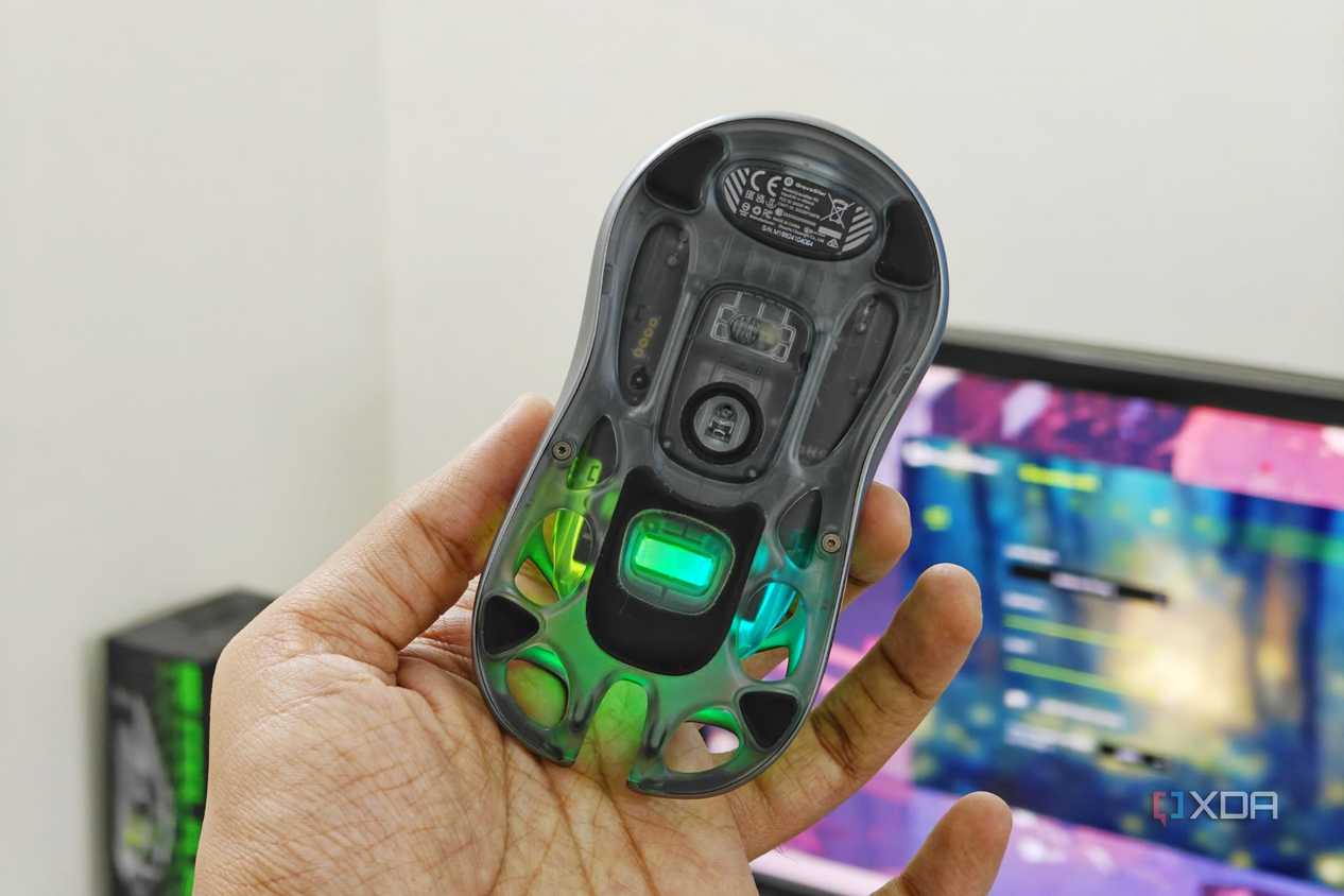 GravaStar Mercury M1 Pro back side