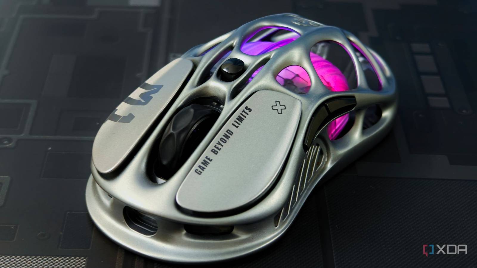 GravaStar Mercury M1 Pro front profile