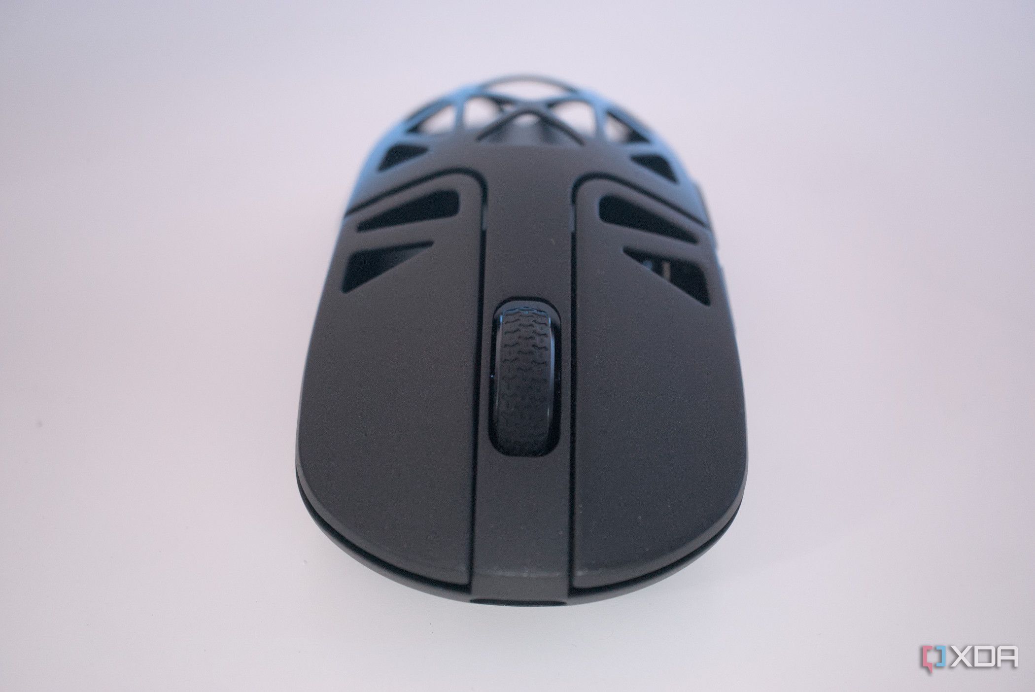 Keychron M3 Mini 4K Metal Edition front wheel