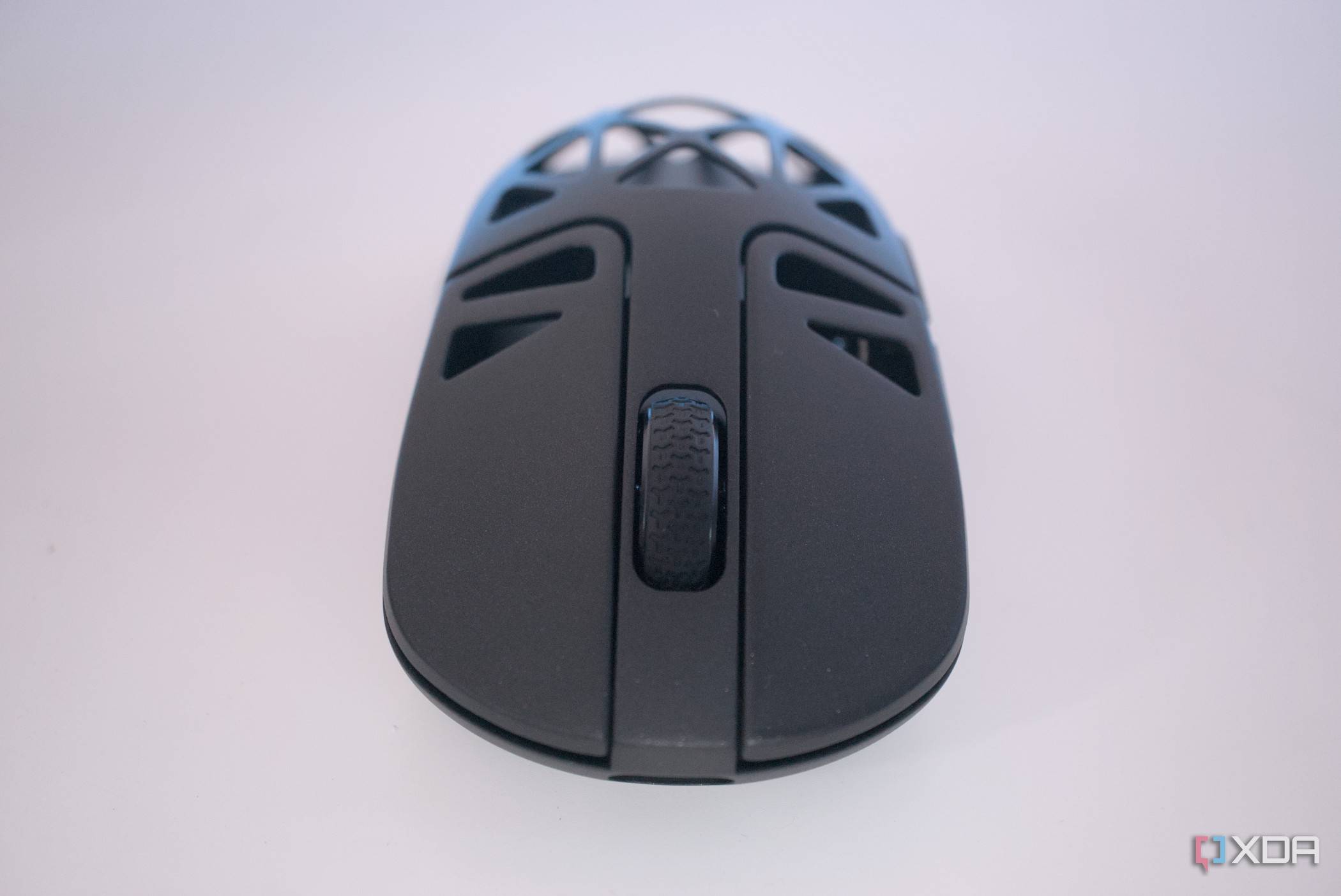 Keychron M3 Mini 4K Metal Edition front wheel