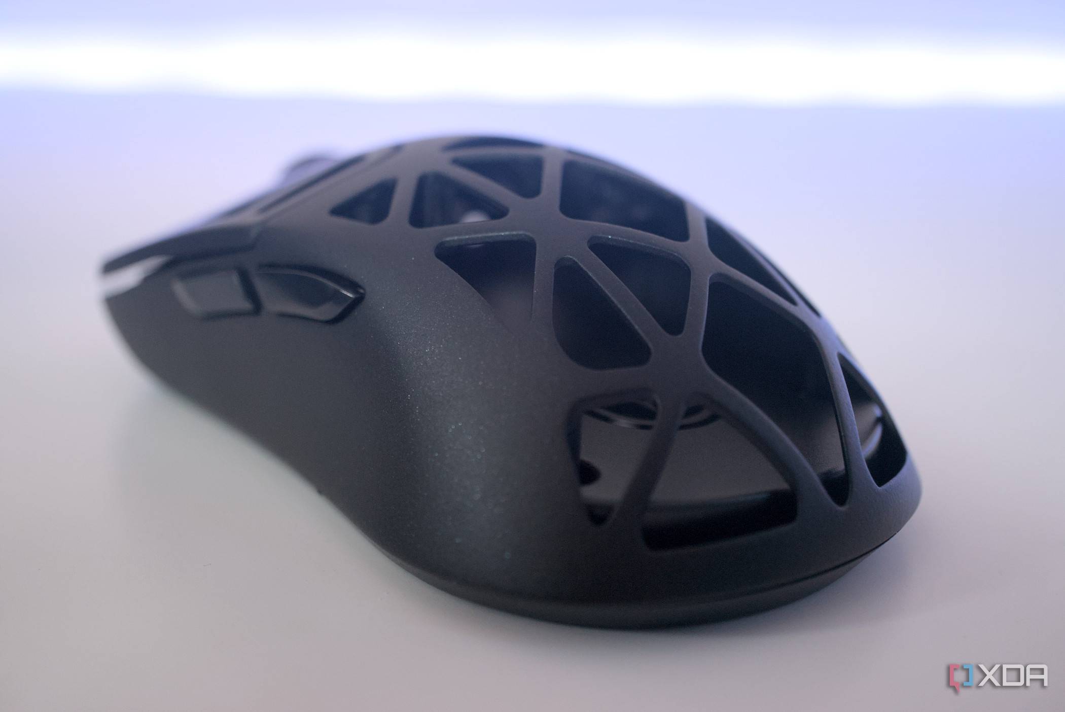 Keychron M3 Mini 4K Metal Edition angled design