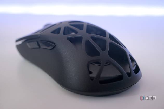 Keychron M3 Mini 4K Metal Edition angled design
