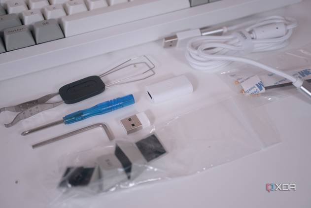 Keychron Q1 Max contents