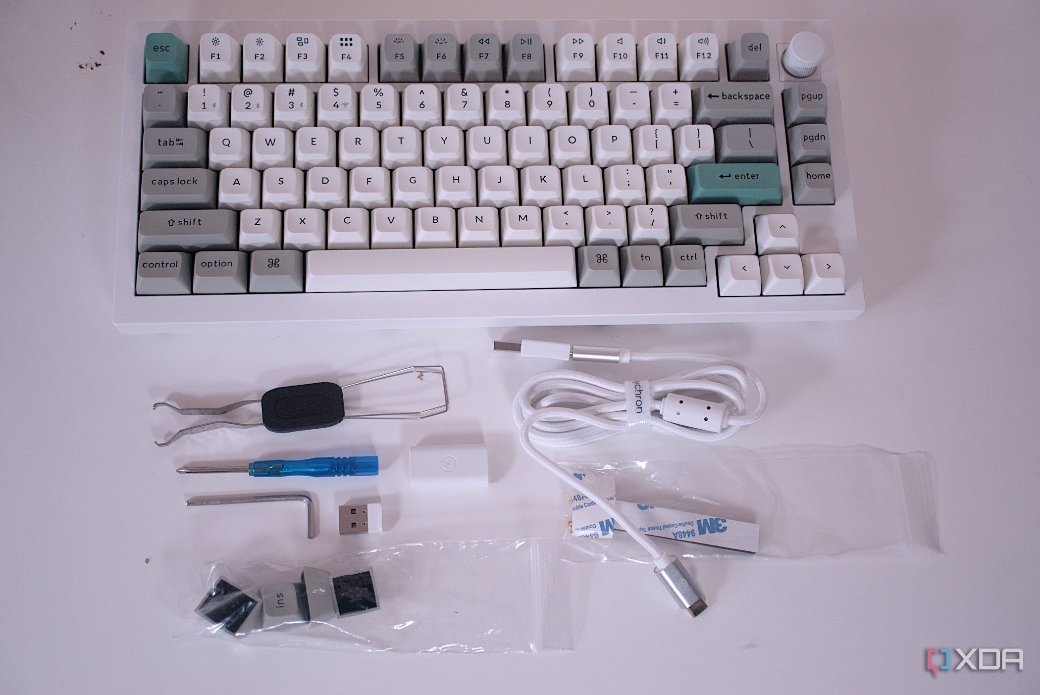 Keychron Q1 Max contents