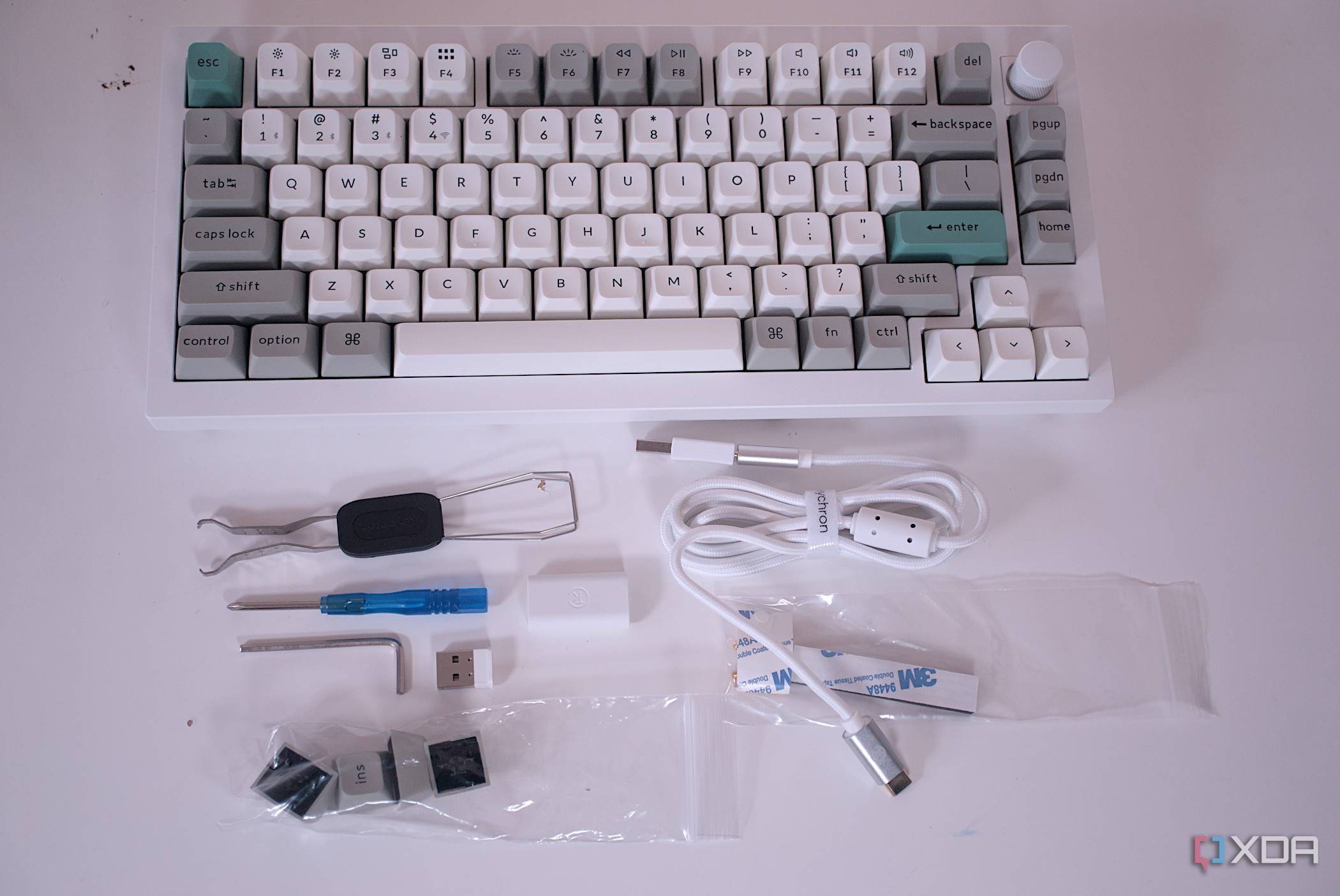 Keychron Q1 Max contents