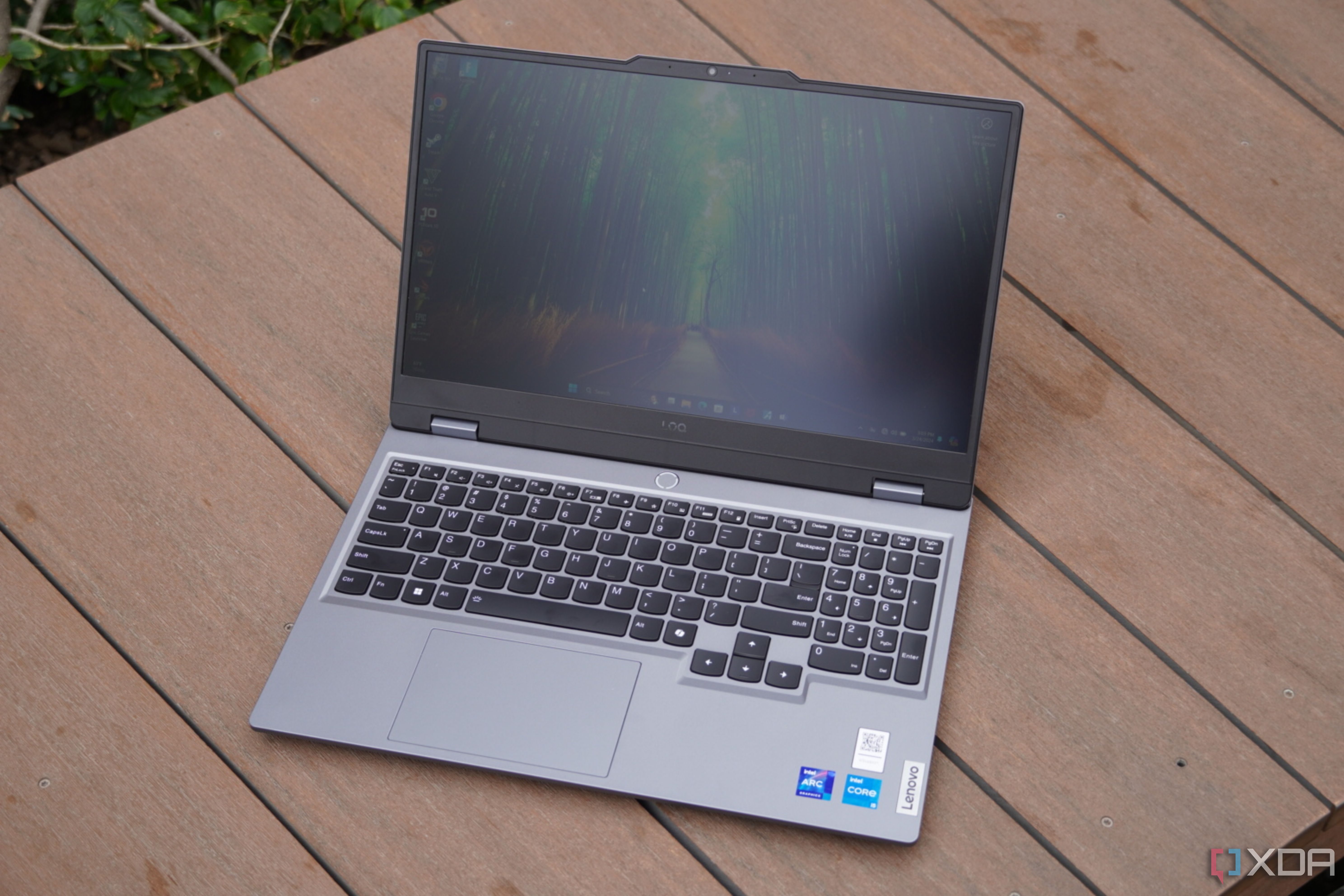 The Lenovo LOQ 15 on the desktop.