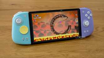 Nintendo Switch OLED with the Mobapad M6s attached