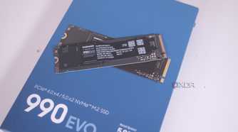 Samsung 990 Evo on its own box