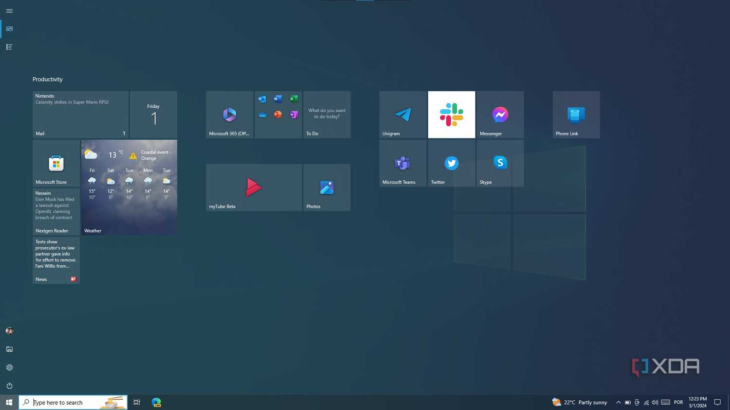 Windows 10 Start menu in full-screen mode