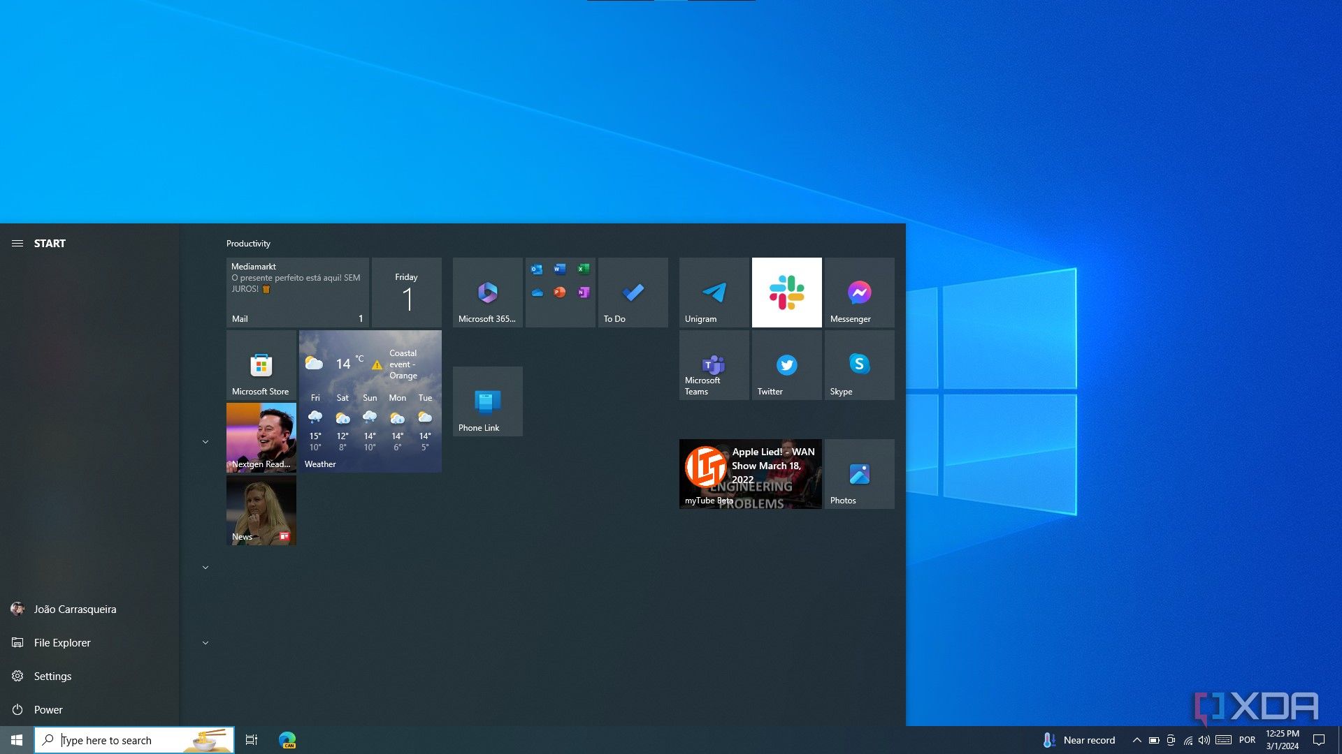 Windows 10 Start menu with an expanded menu on the left