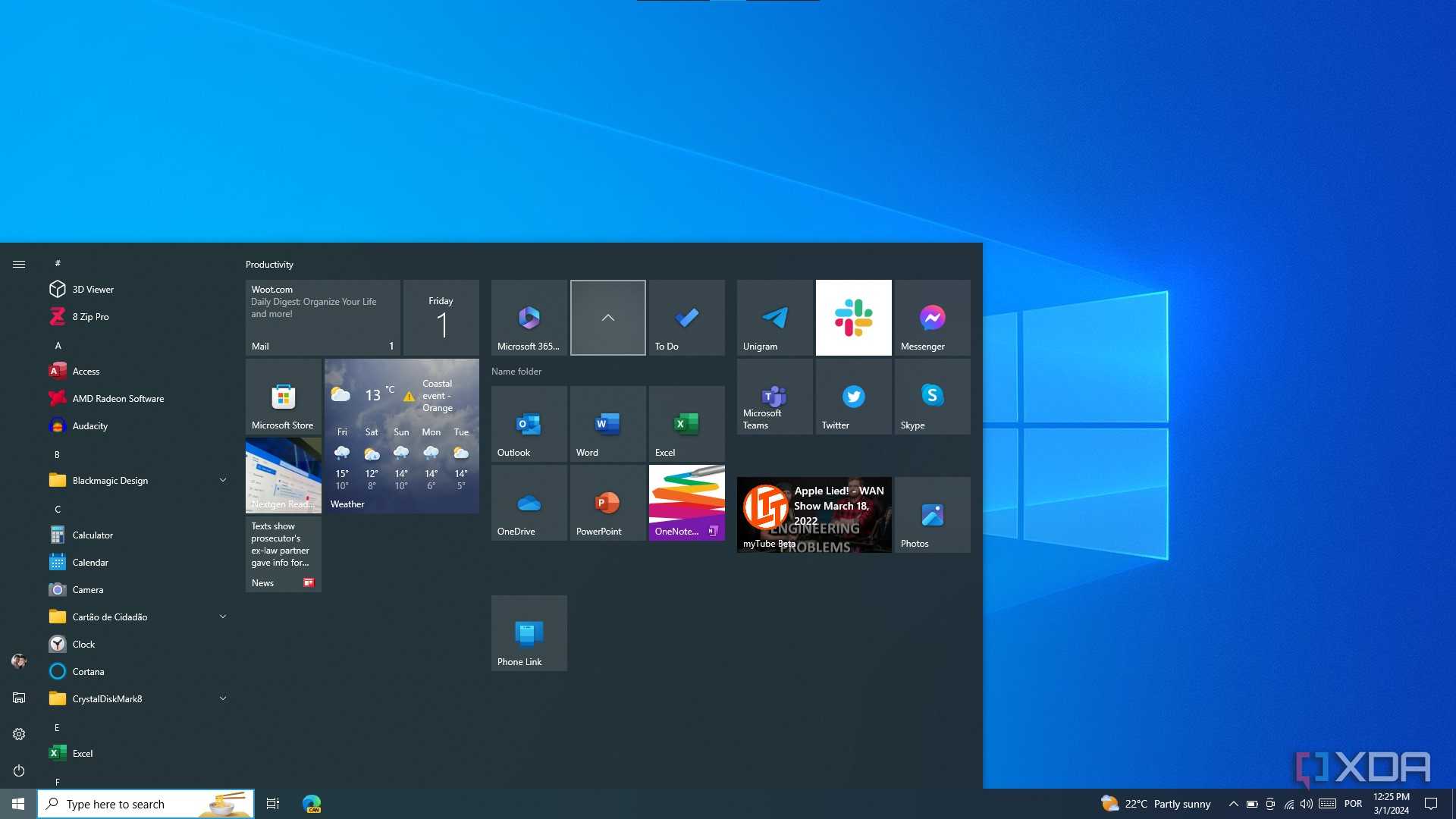 Windows 10 Start menu with an expanded folder containing multiple tiles