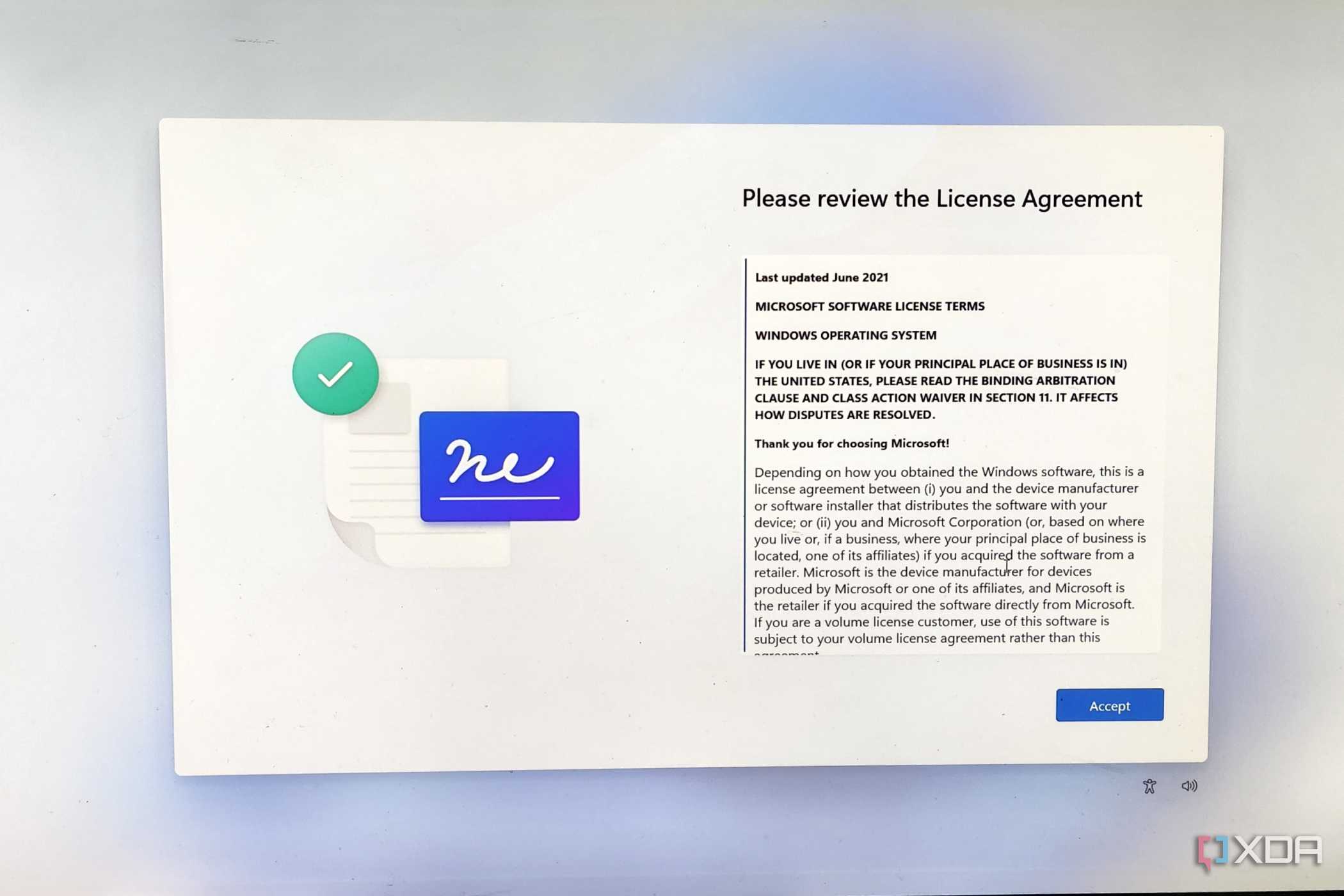 The license agreement screen when installing Windows 11 on the Raspberry Pi 5