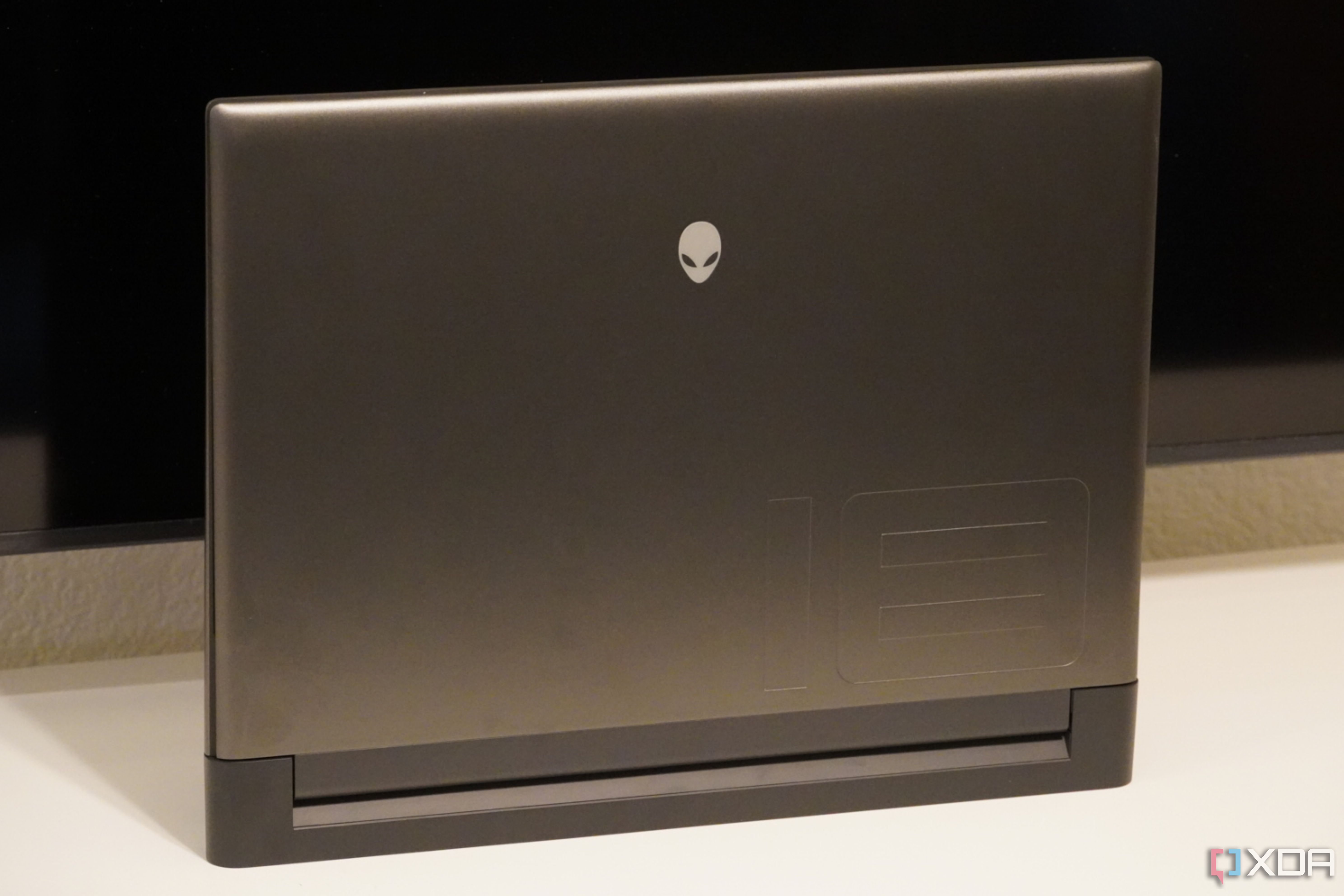 Alienware m18 R2 review: A premium, beastly laptop for no-compromises ...
