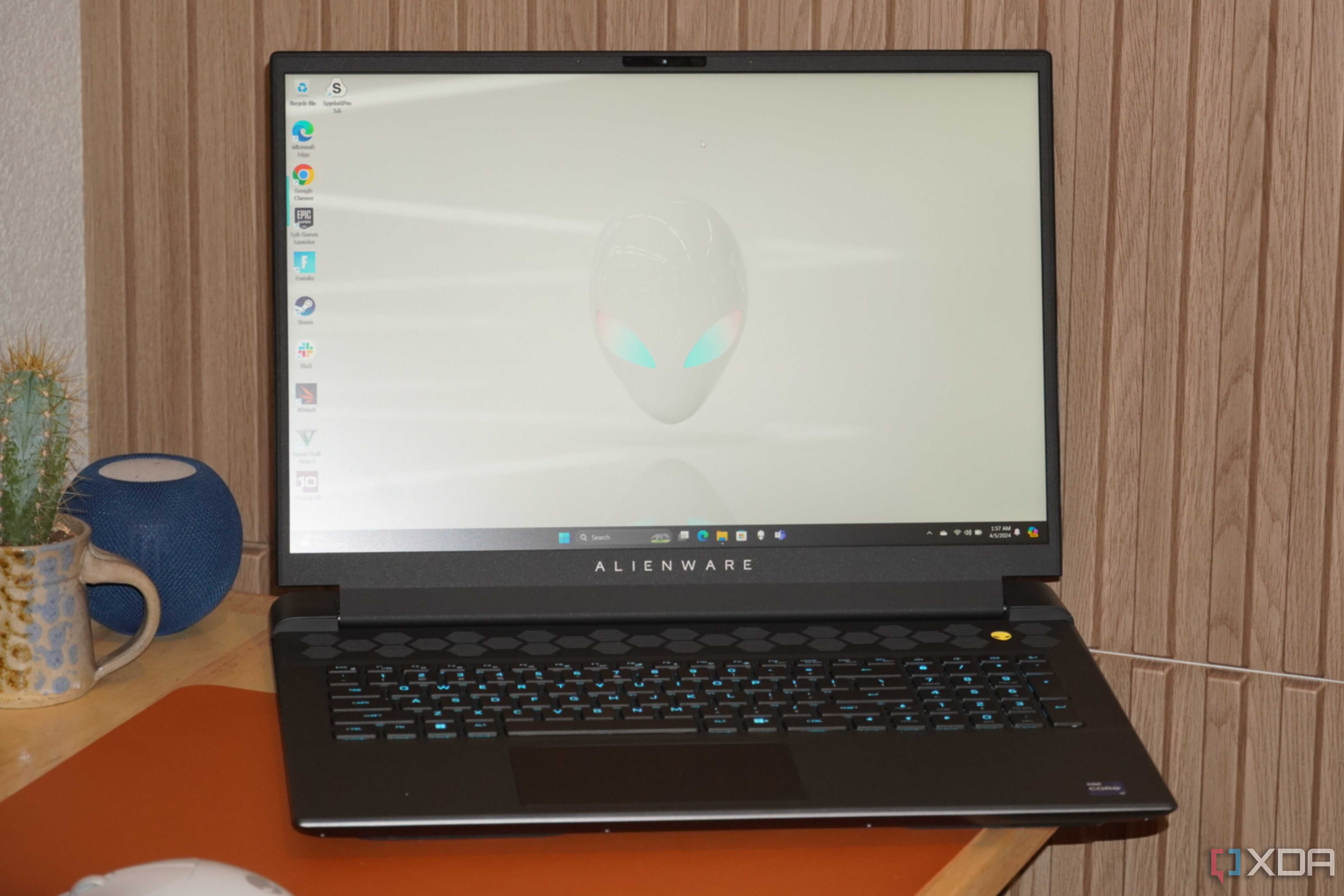 The desktop on an Alienware m18 R2 laptop.